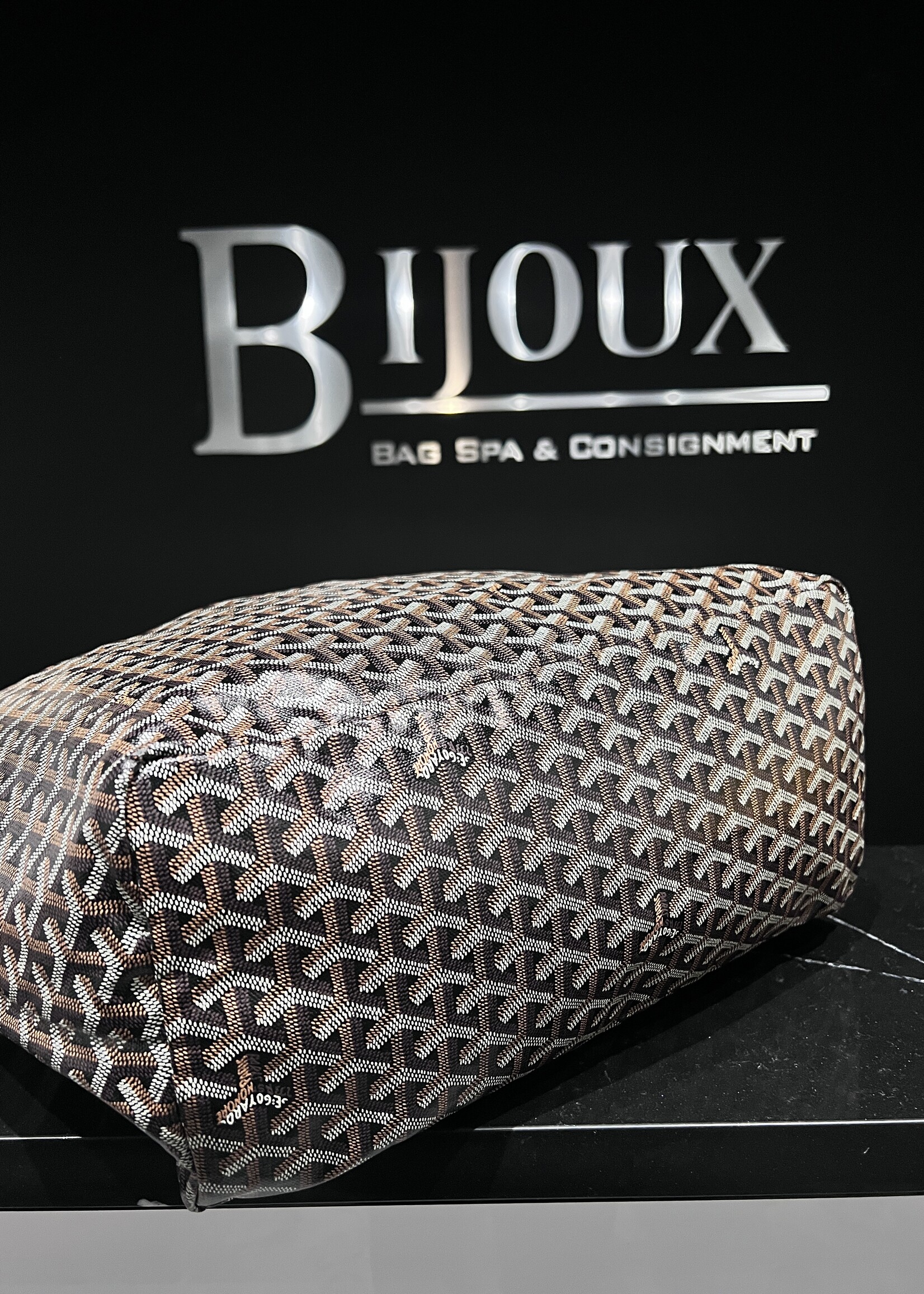 Goyard SOLD- Goyard Black St Louis GM