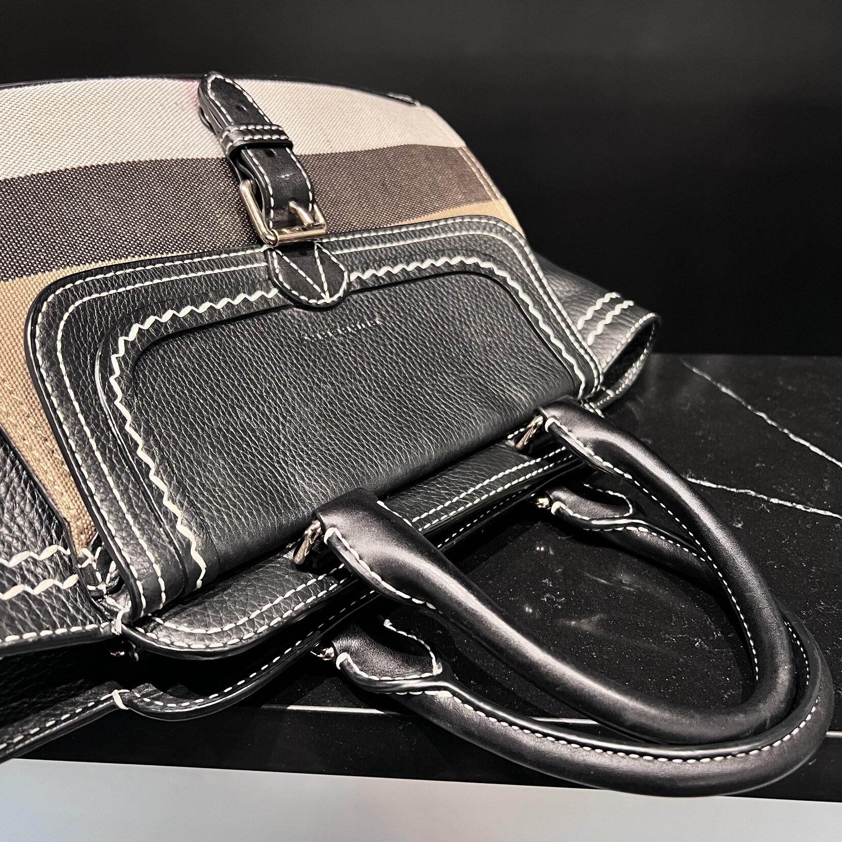 Burberry SOLD- Burberry Mega Check Harcourt