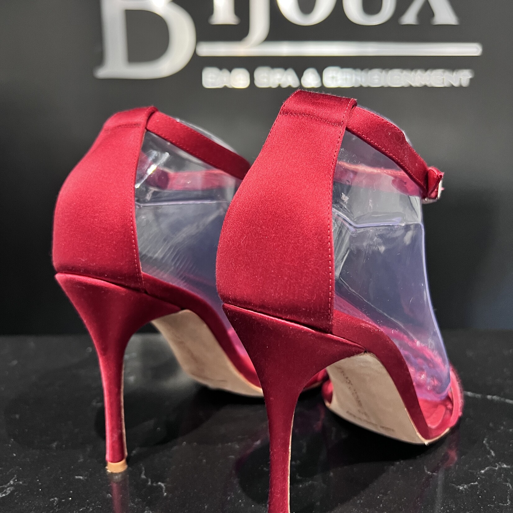 Manolo Blahnik Manolo Blahnik Red Sandals