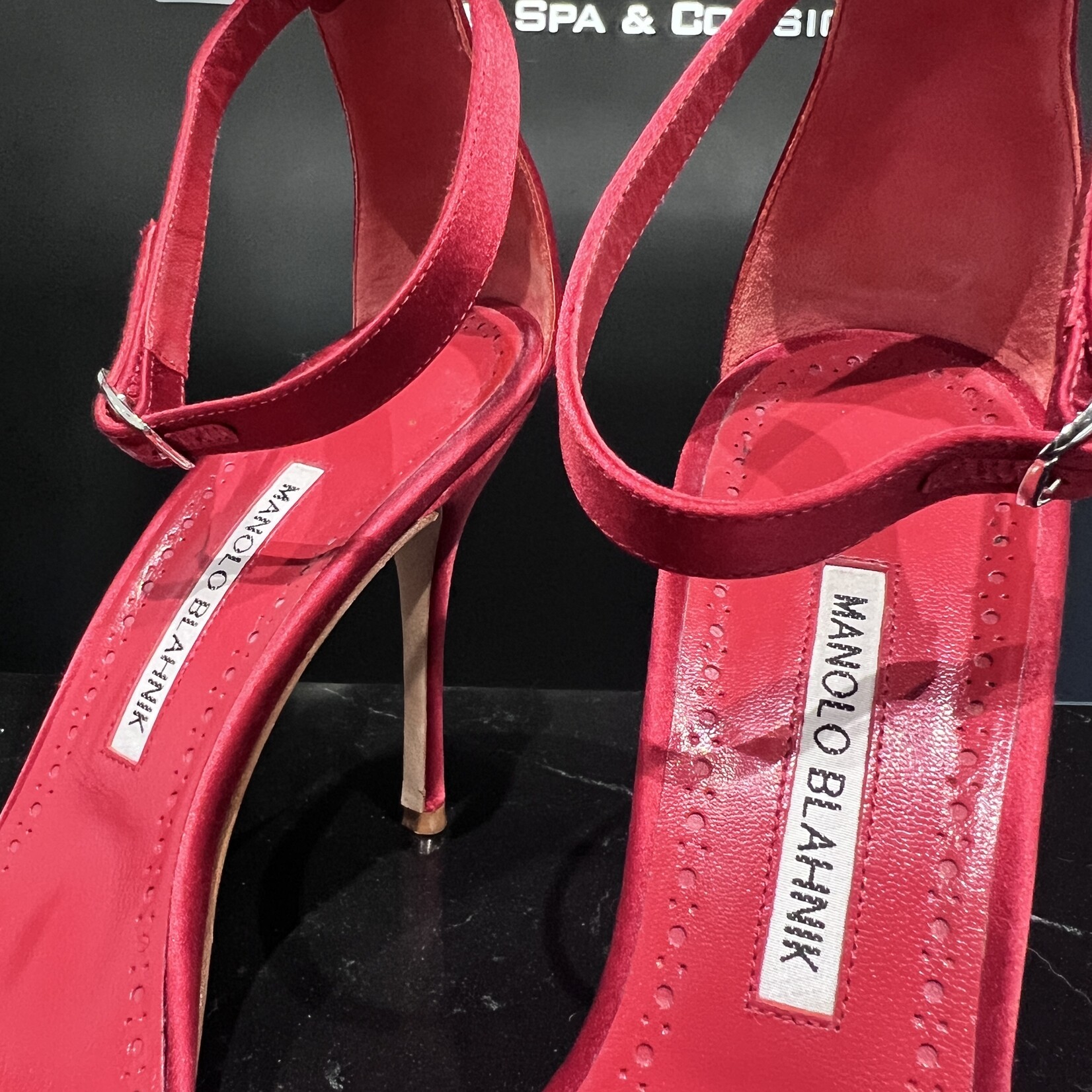 Manolo Blahnik Manolo Blahnik Red Sandals