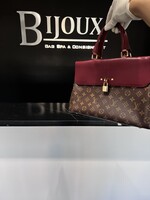 Louis Vuitton SOLD - Louis Vuitton Venus