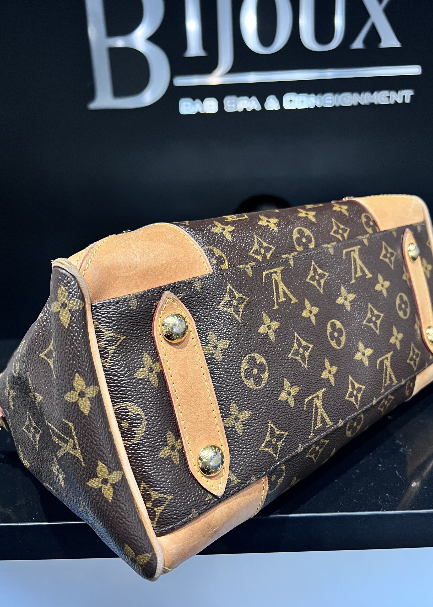 Louis Vuitton SOLD - Louis Vuitton Retro PM