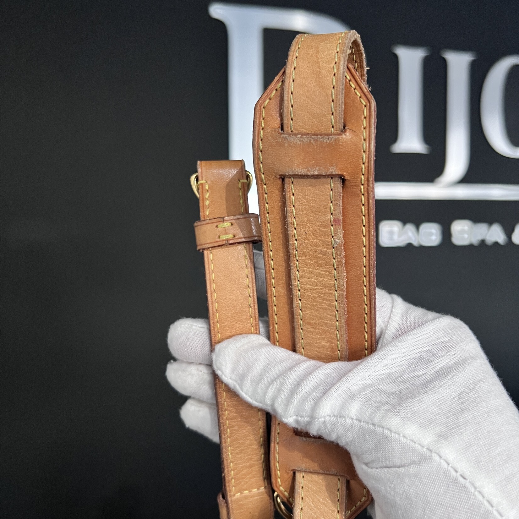 Louis Vuitton SOLD - Louis Vuitton Retro PM