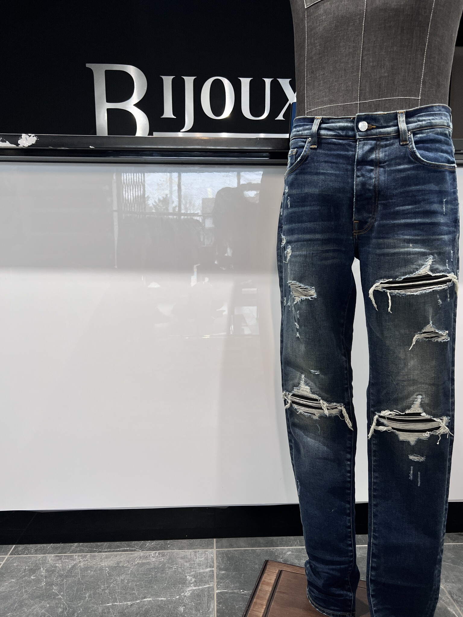Amiri Denim Blue Jeans - Bijoux Bag Spa & Consignment