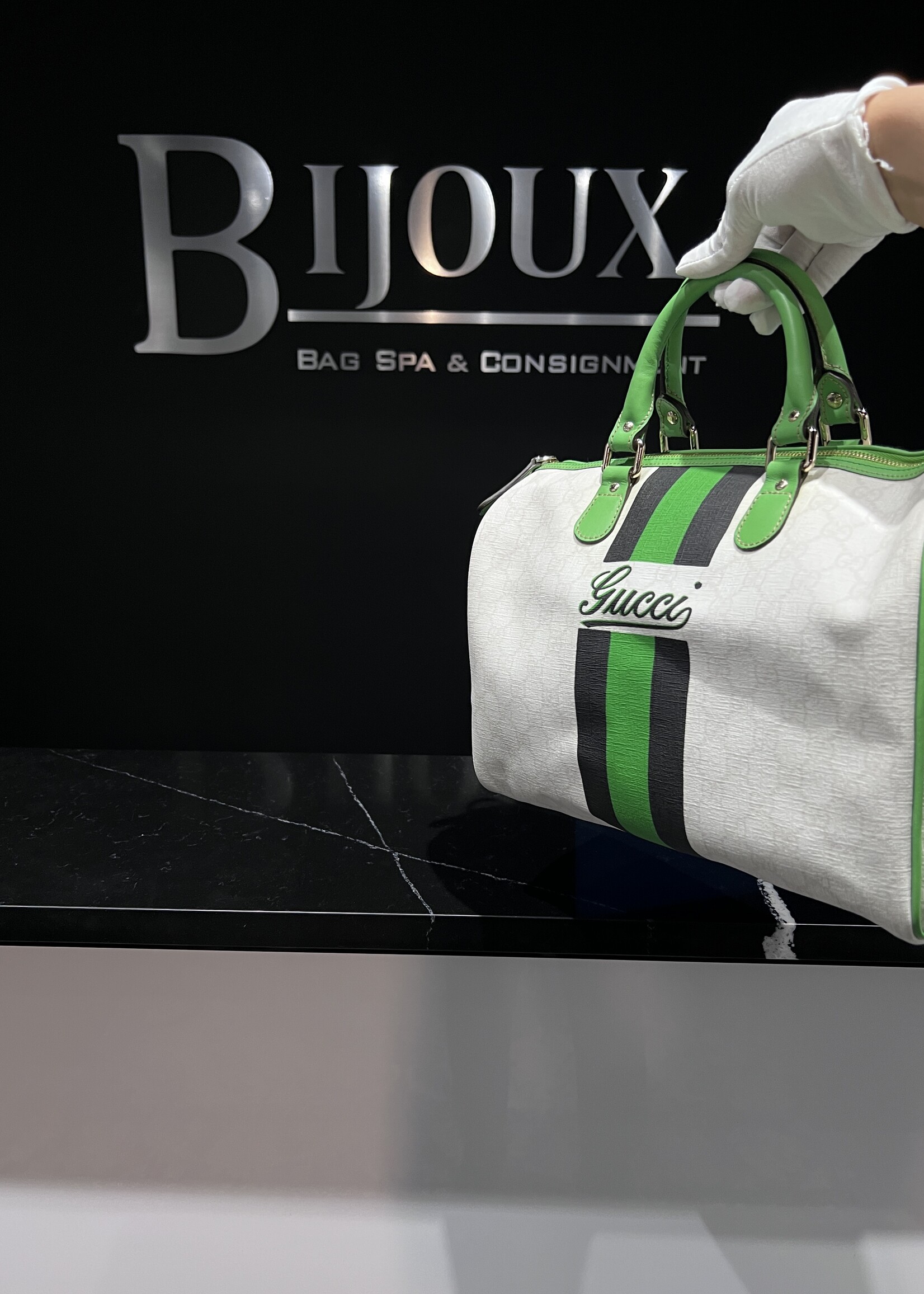 Gucci SOLD- Gucci Medium Bowler