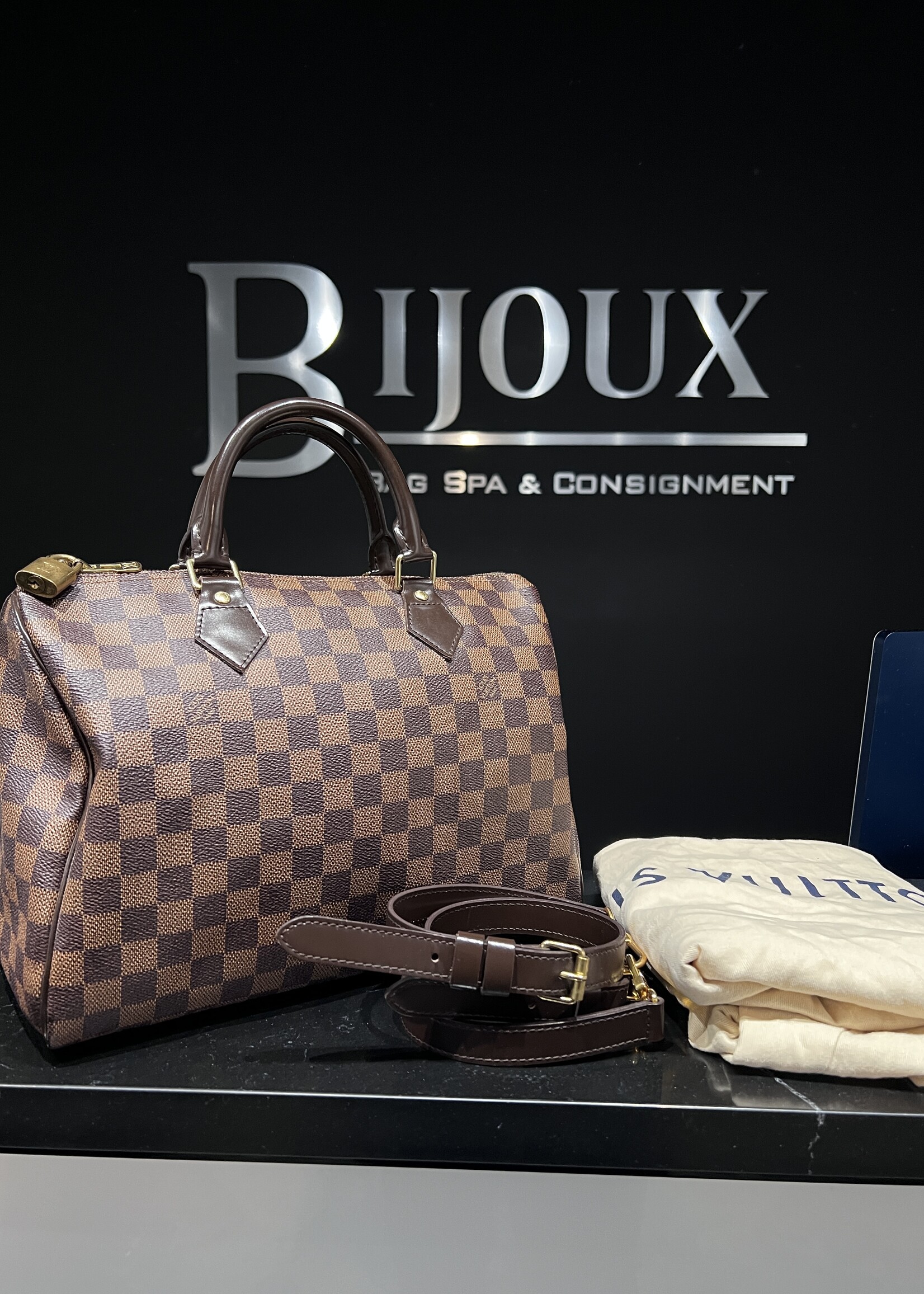 Louis Vuitton SOLD - Louis Vuitton Bandouliere Damier Speedy 30