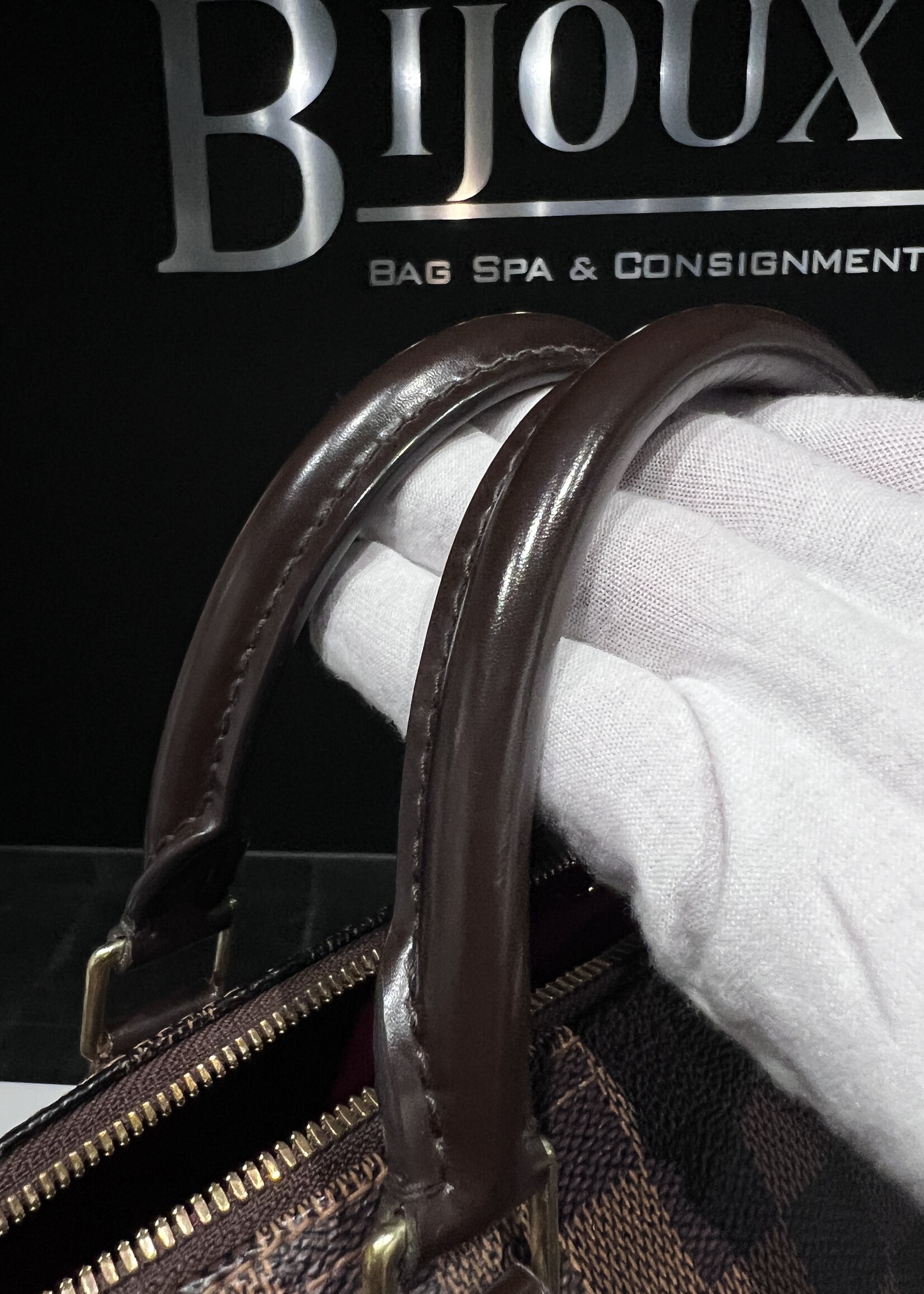 Louis Vuitton SOLD - Louis Vuitton Bandouliere Damier Speedy 30