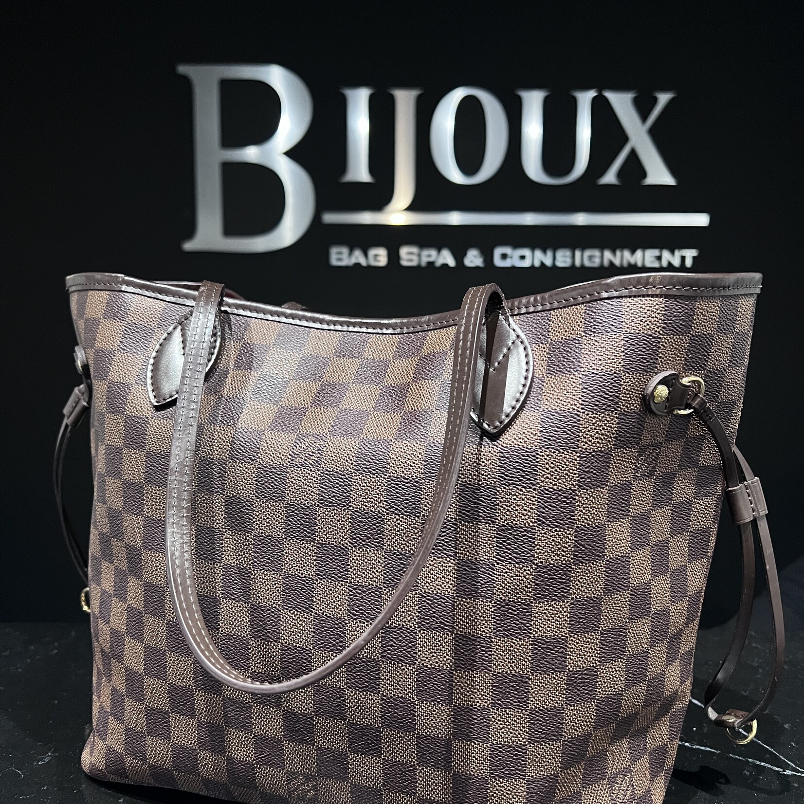 Louis Vuitton SOLD- Louis Vuitton Damier Ebene Neverfull MM