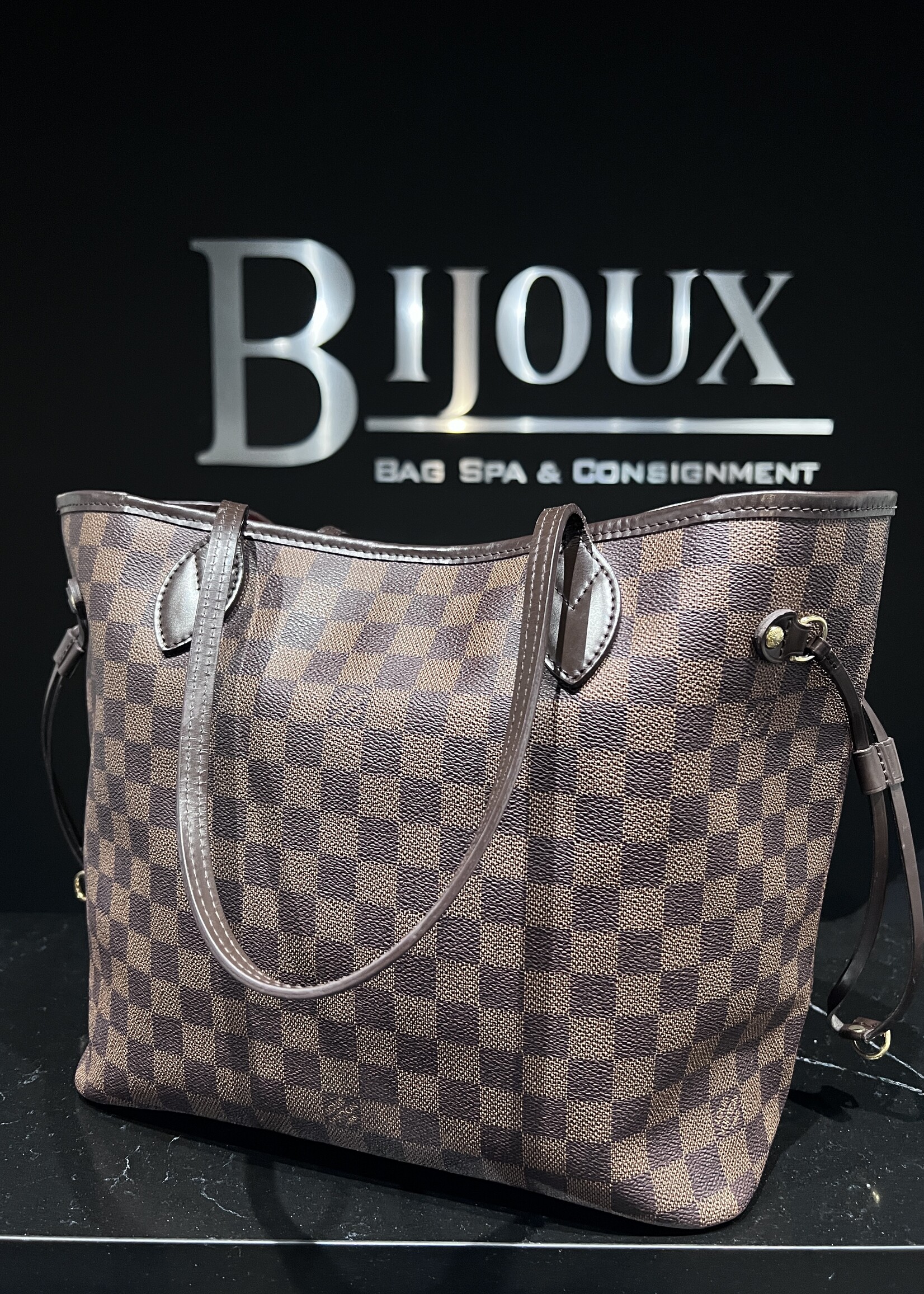 Louis Vuitton SOLD- Louis Vuitton Damier Ebene Neverfull MM