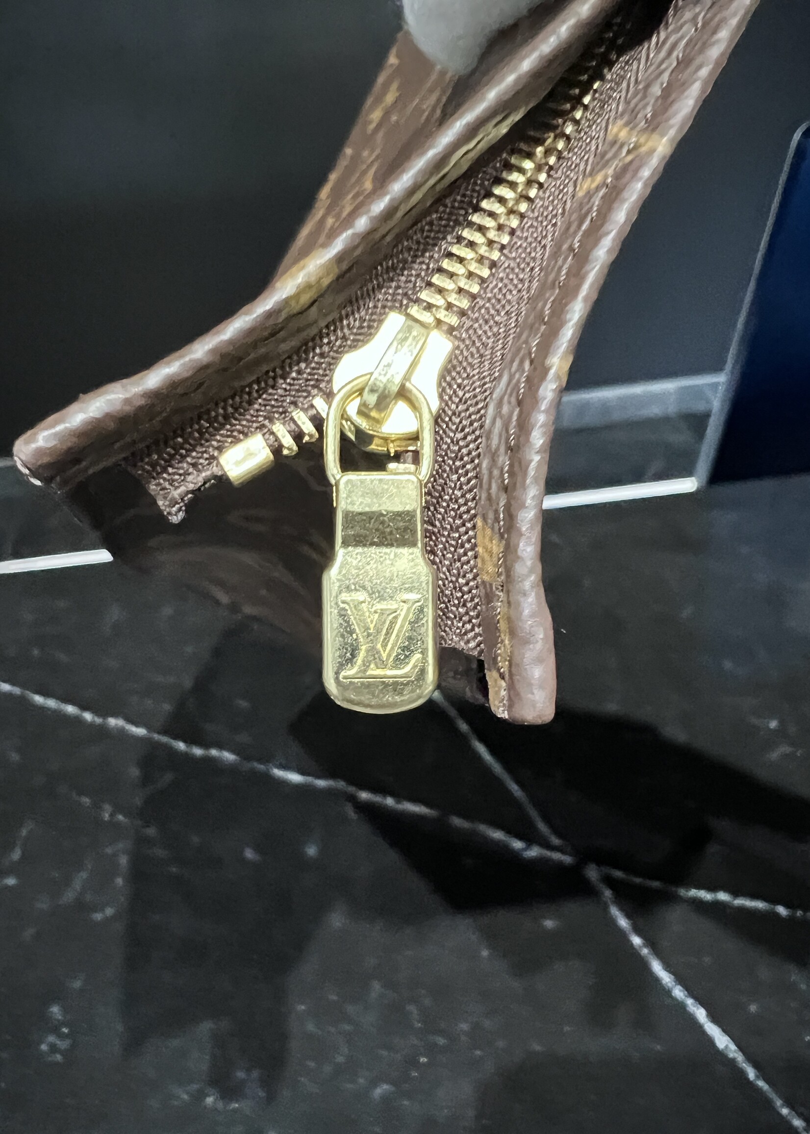 Louis Vuitton SOLD - Louis Vuitton Toiletry 26