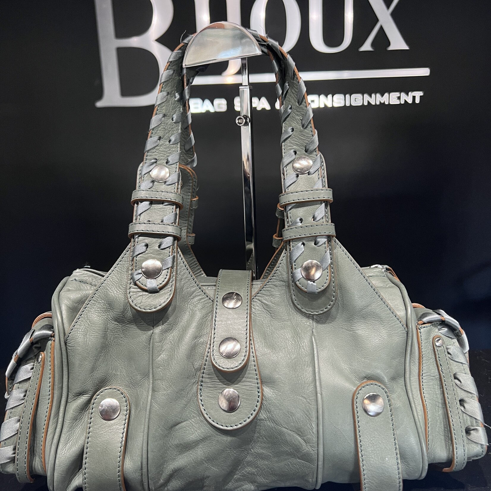 Chloe SOLD- Chloe Whipstitch