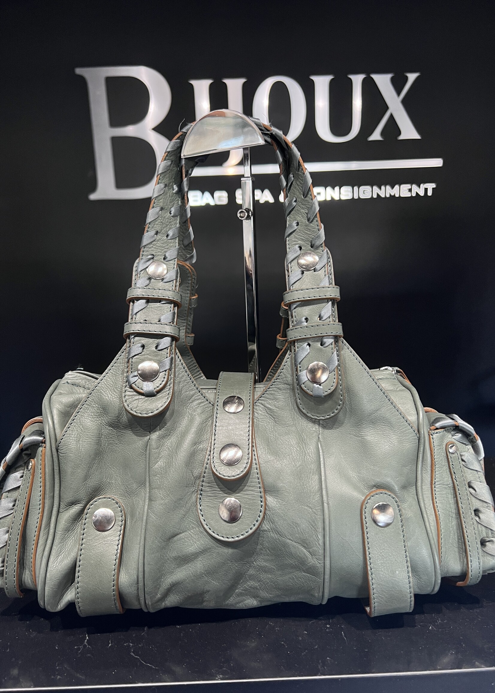 Chloe SOLD- Chloe Whipstitch