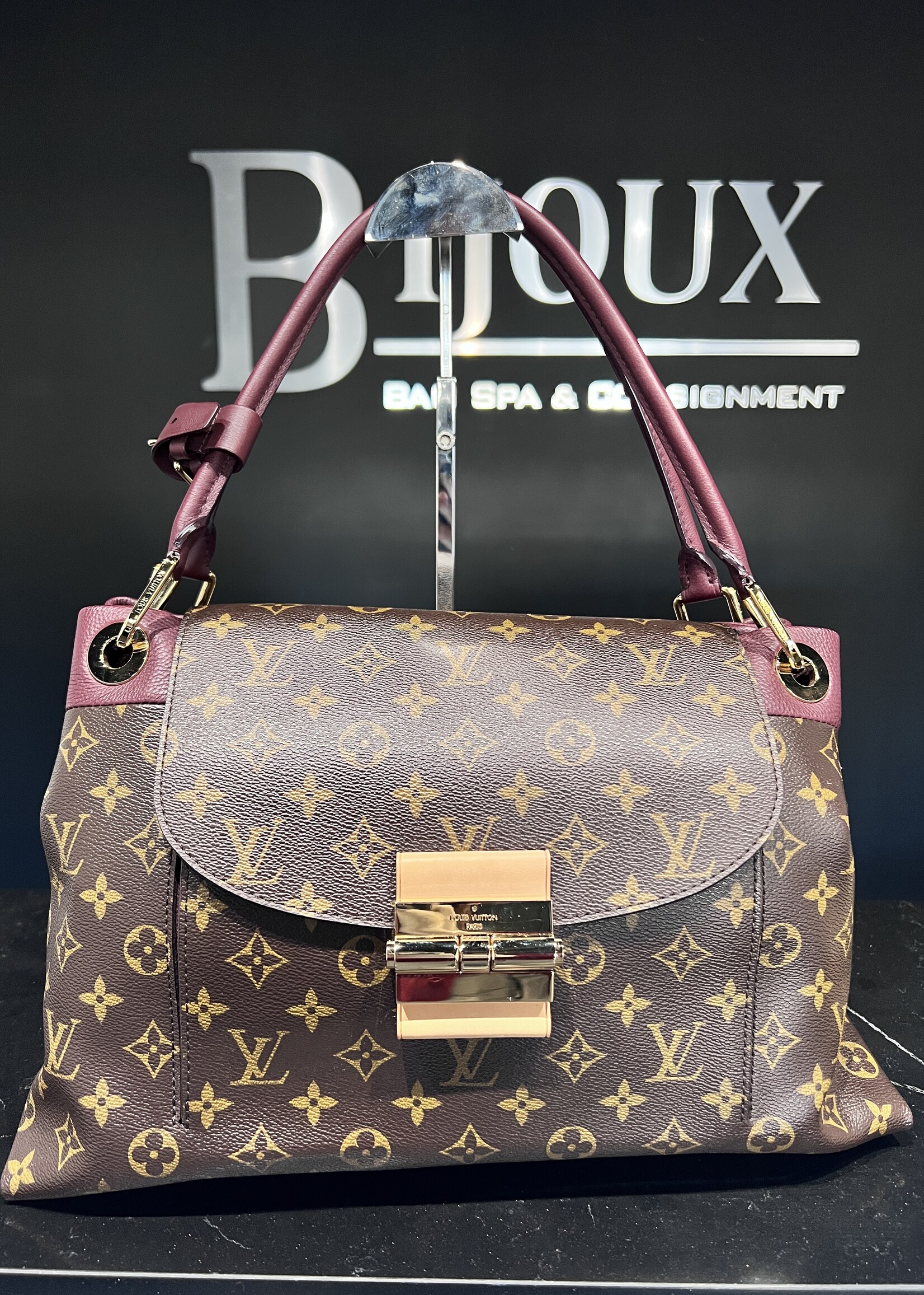 Louis Vuitton SOLD - Louis Vuitton Aurore