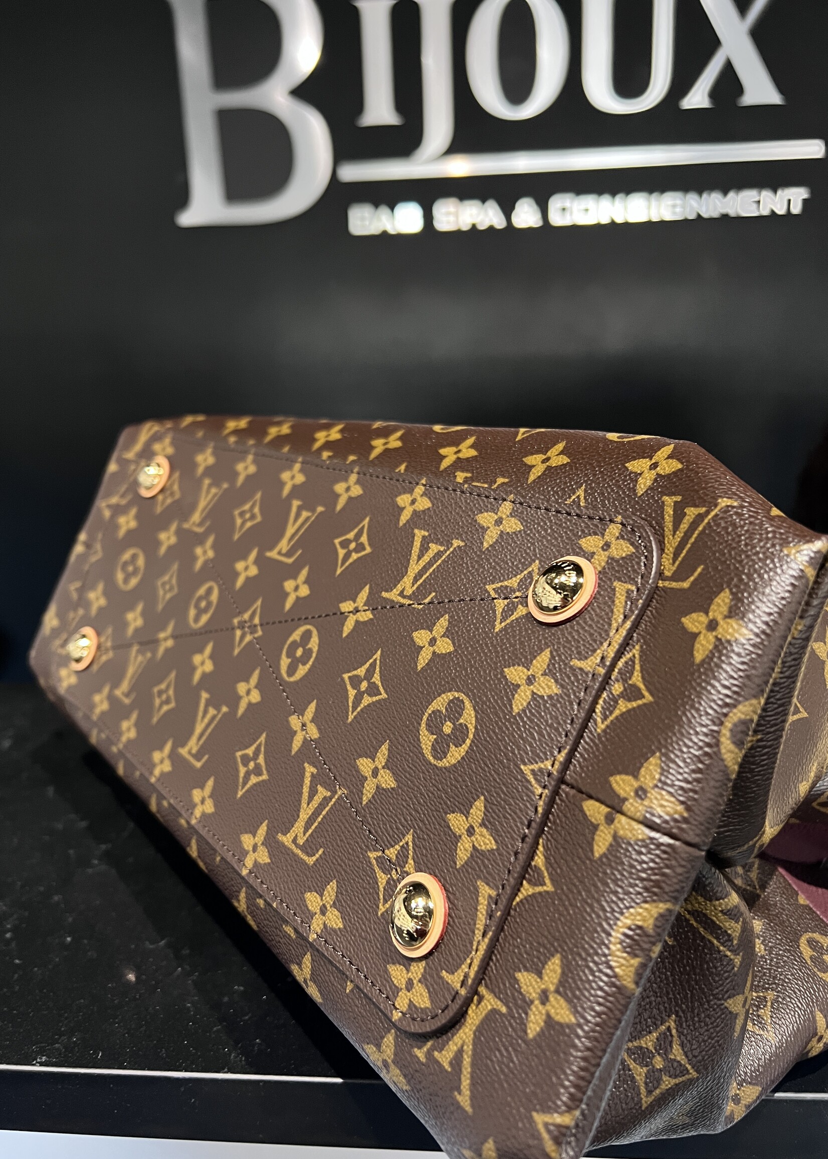 Louis Vuitton SOLD - Louis Vuitton Aurore