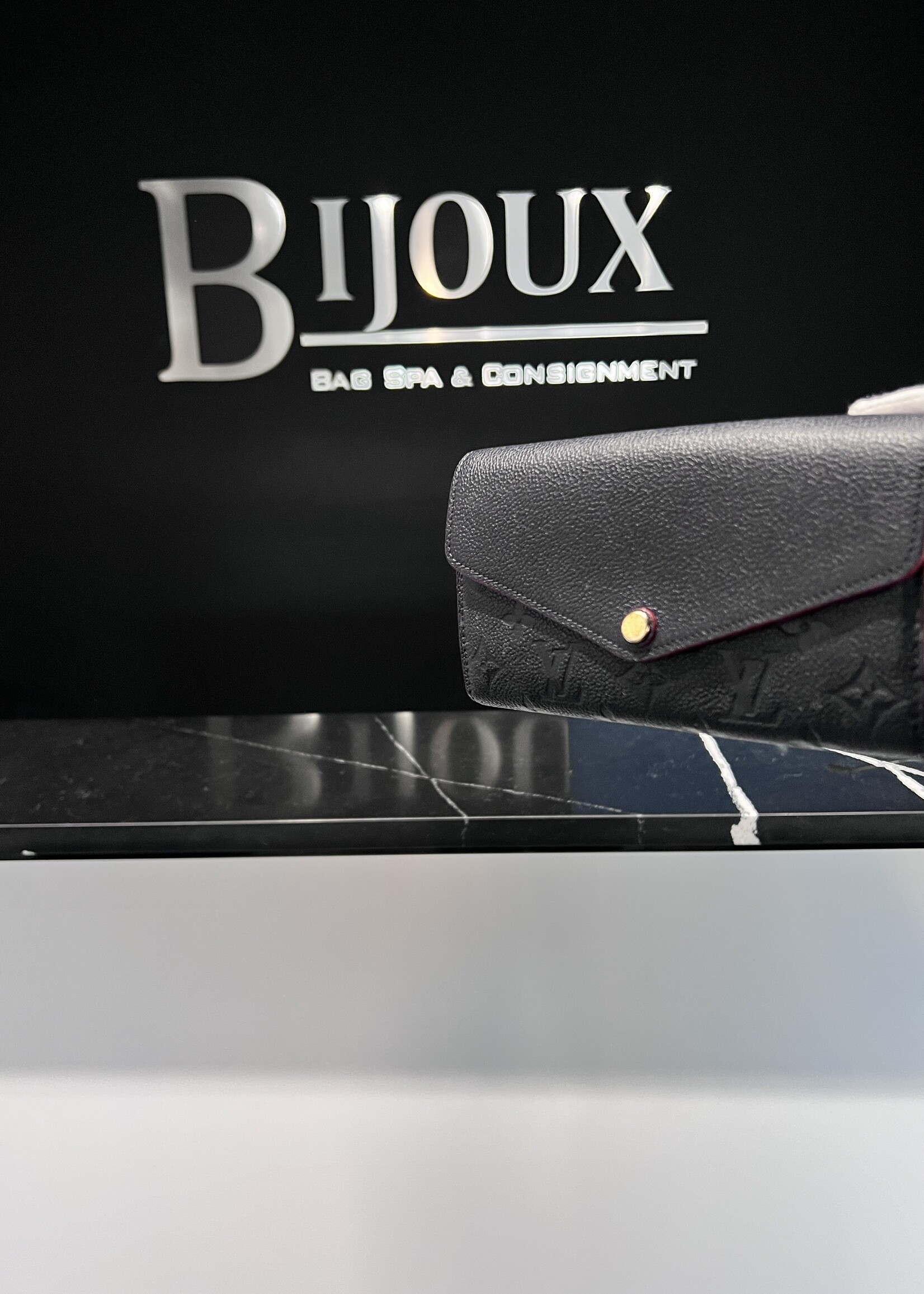 Louis Vuitton SOLD- Louis Vuitton Sarah Wallet