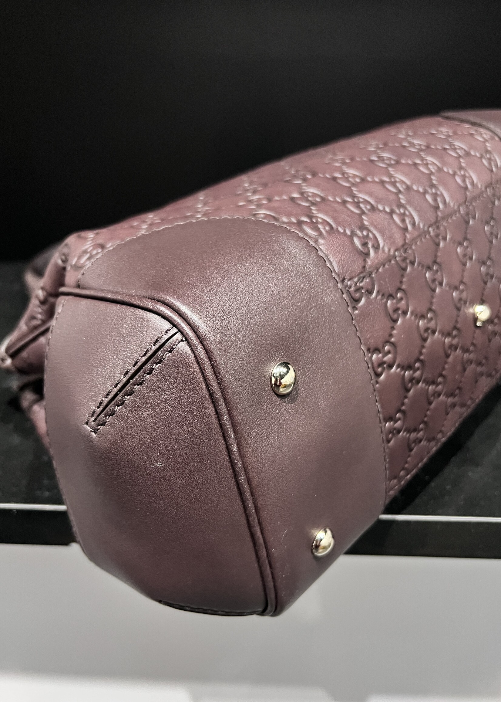 Gucci SOLD- Gucci Signature Mayfair