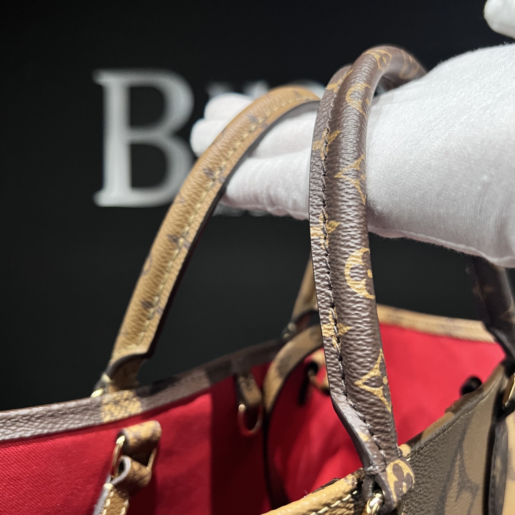 Louis Vuitton SOLD- Louis Vuitton On The Go Tote GM