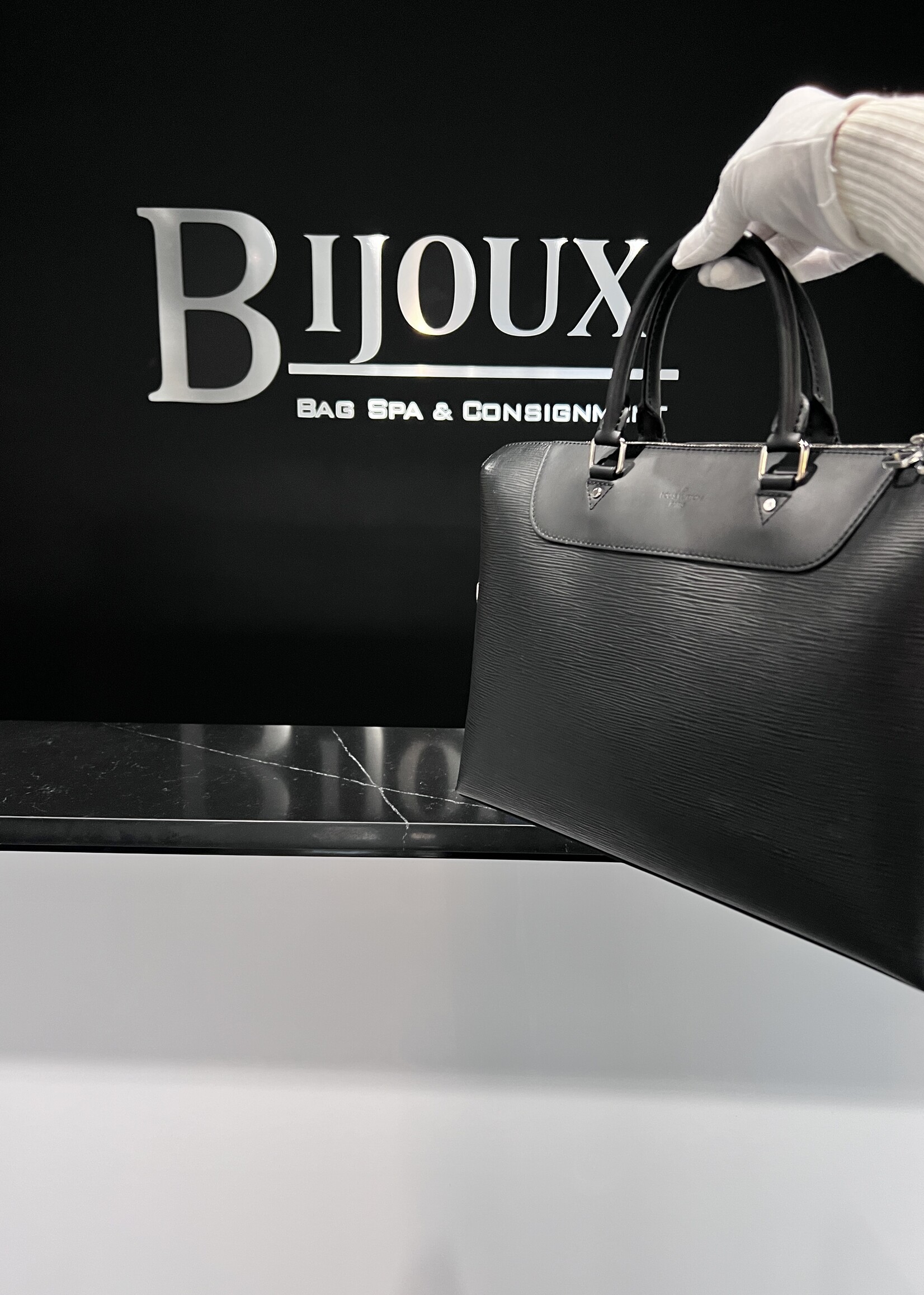 Louis Vuitton SOLD- Louis Vuitton Epi Business Bag