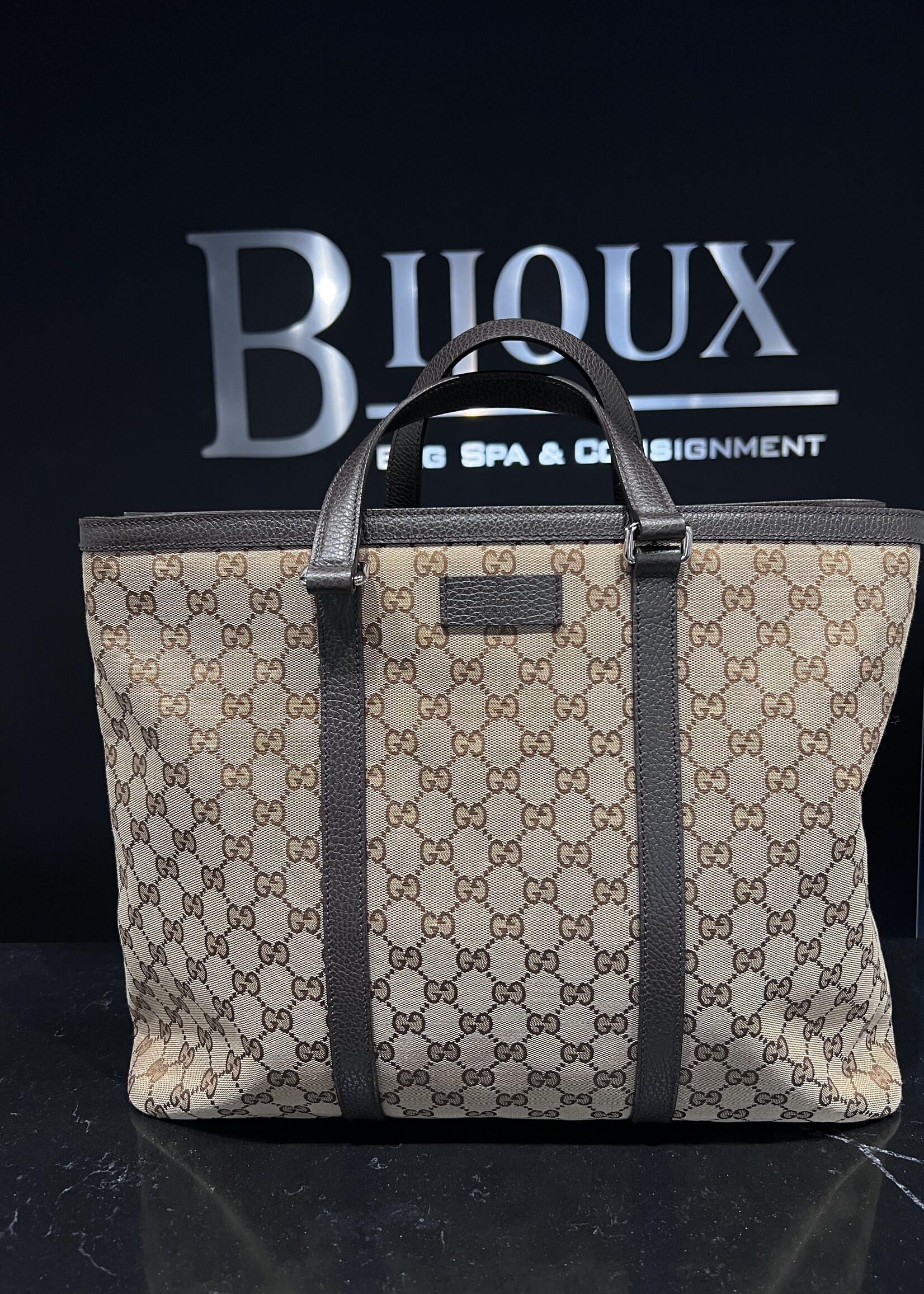 Gucci SOLD- Gucci Duffle Monogram Tote