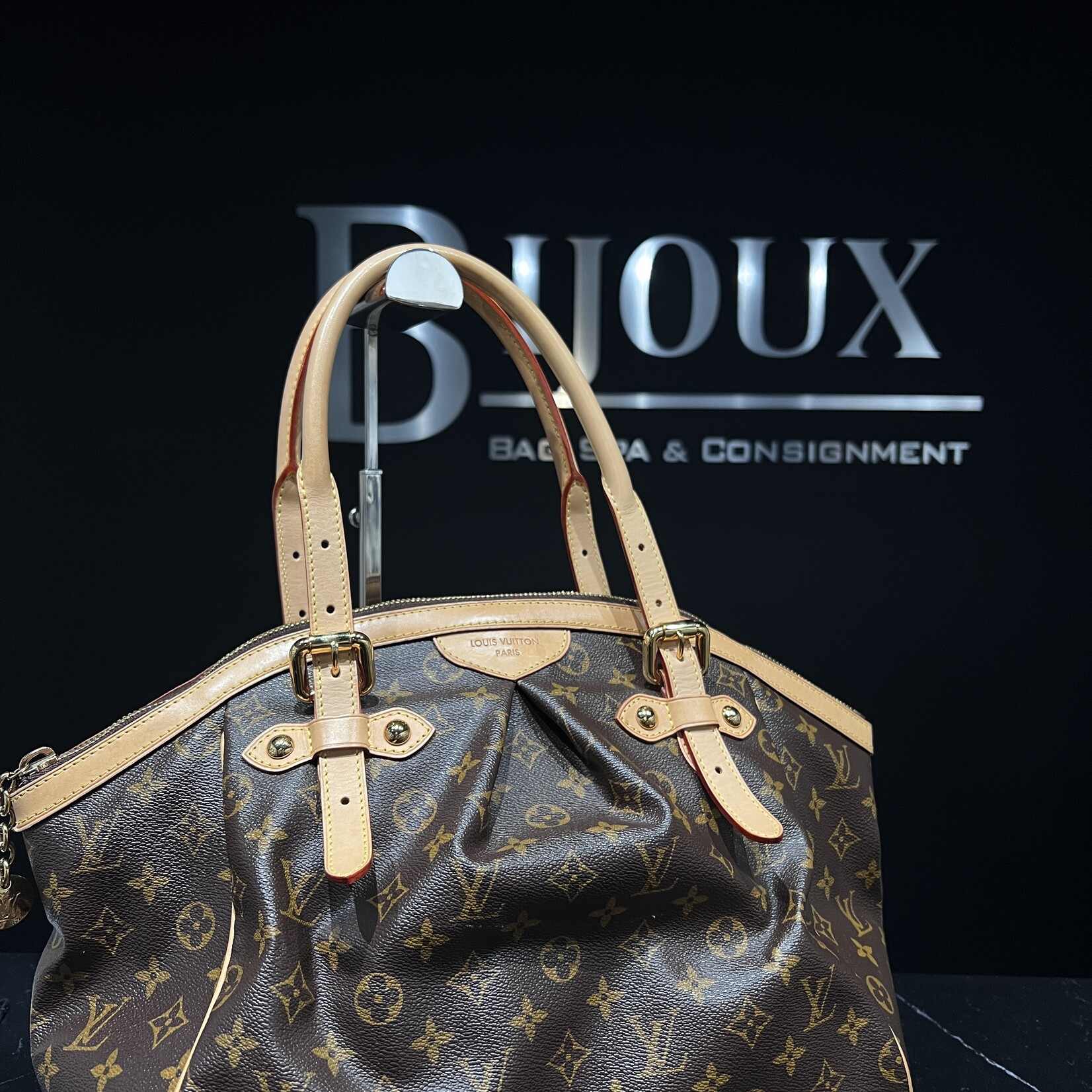 Louis Vuitton SOLD- Louis Vuitton Tivoli
