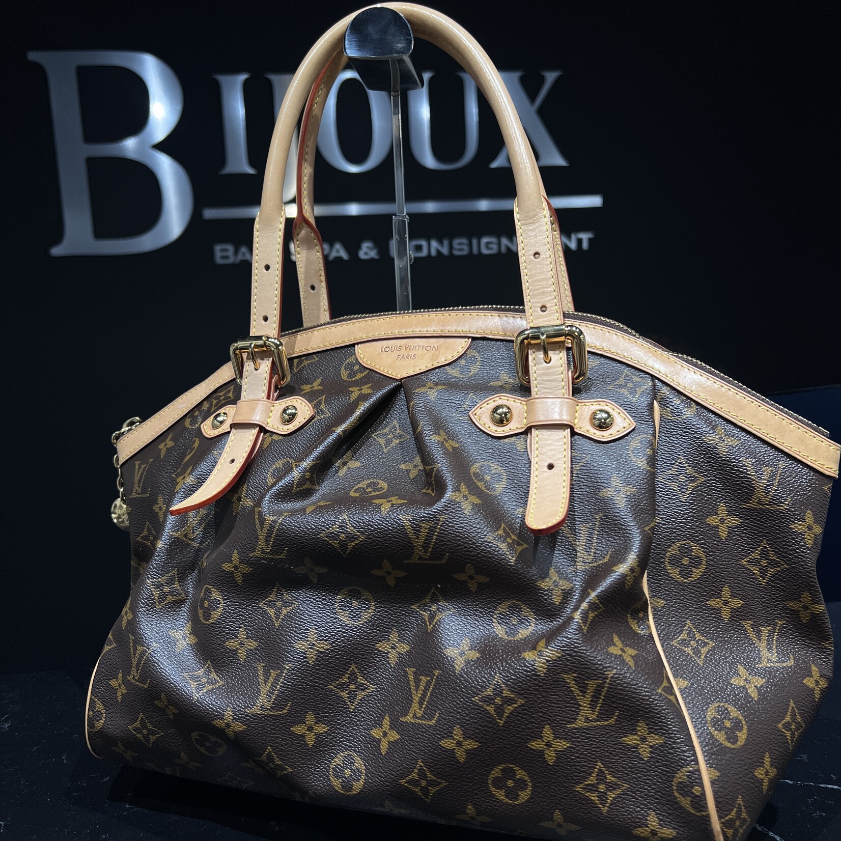 Louis Vuitton SOLD- Louis Vuitton Tivoli