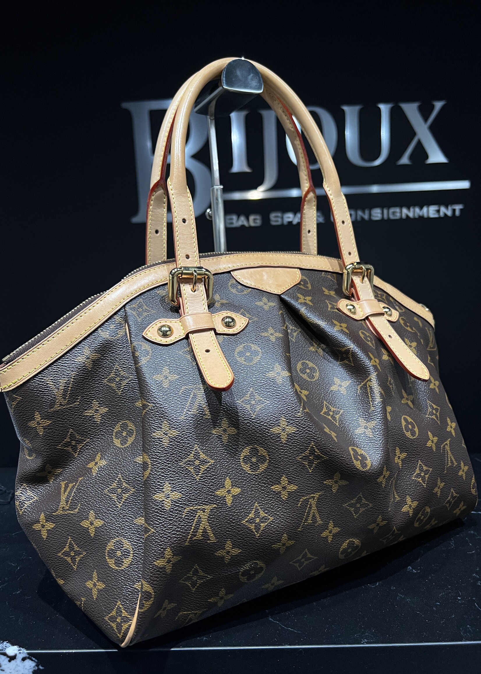 Louis Vuitton SOLD- Louis Vuitton Tivoli