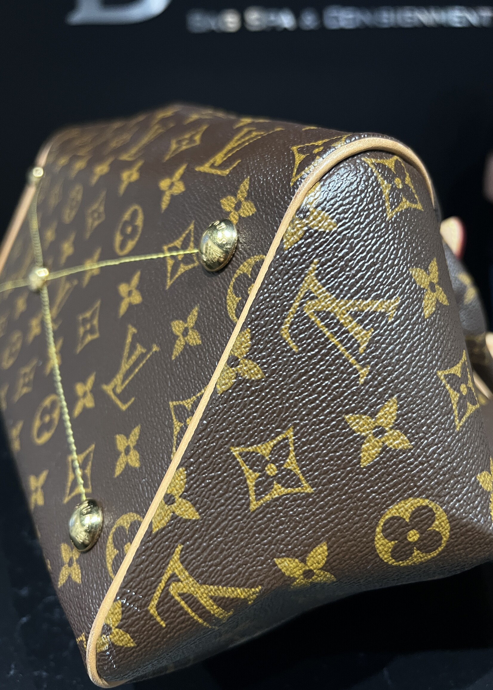 Louis Vuitton SOLD- Louis Vuitton Tivoli