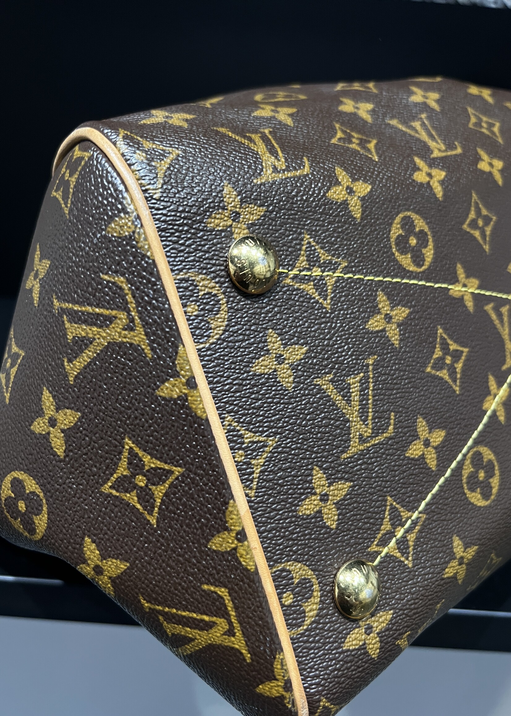 Louis Vuitton SOLD- Louis Vuitton Tivoli