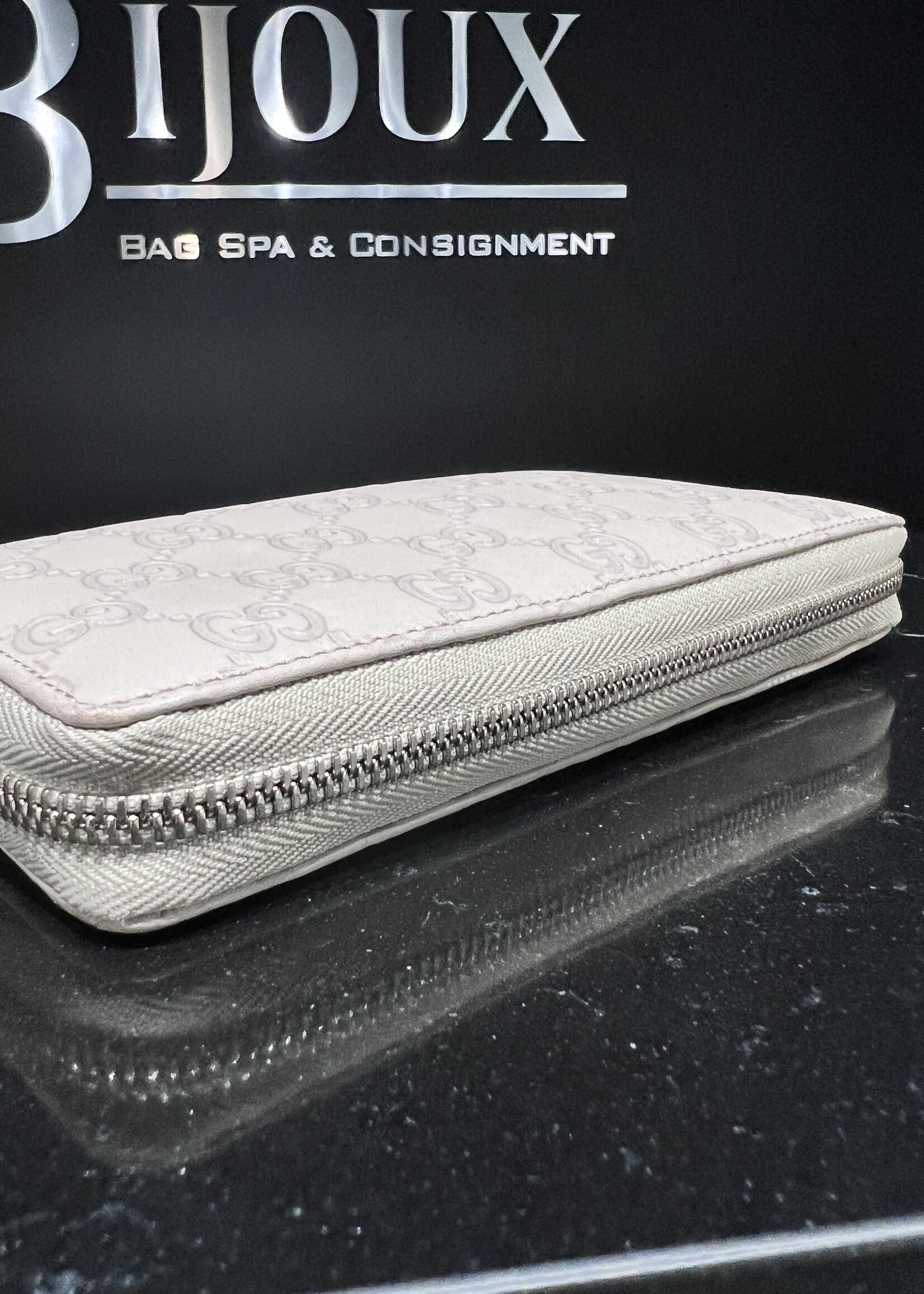 Gucci Gucci Guccissima Zip Wallet