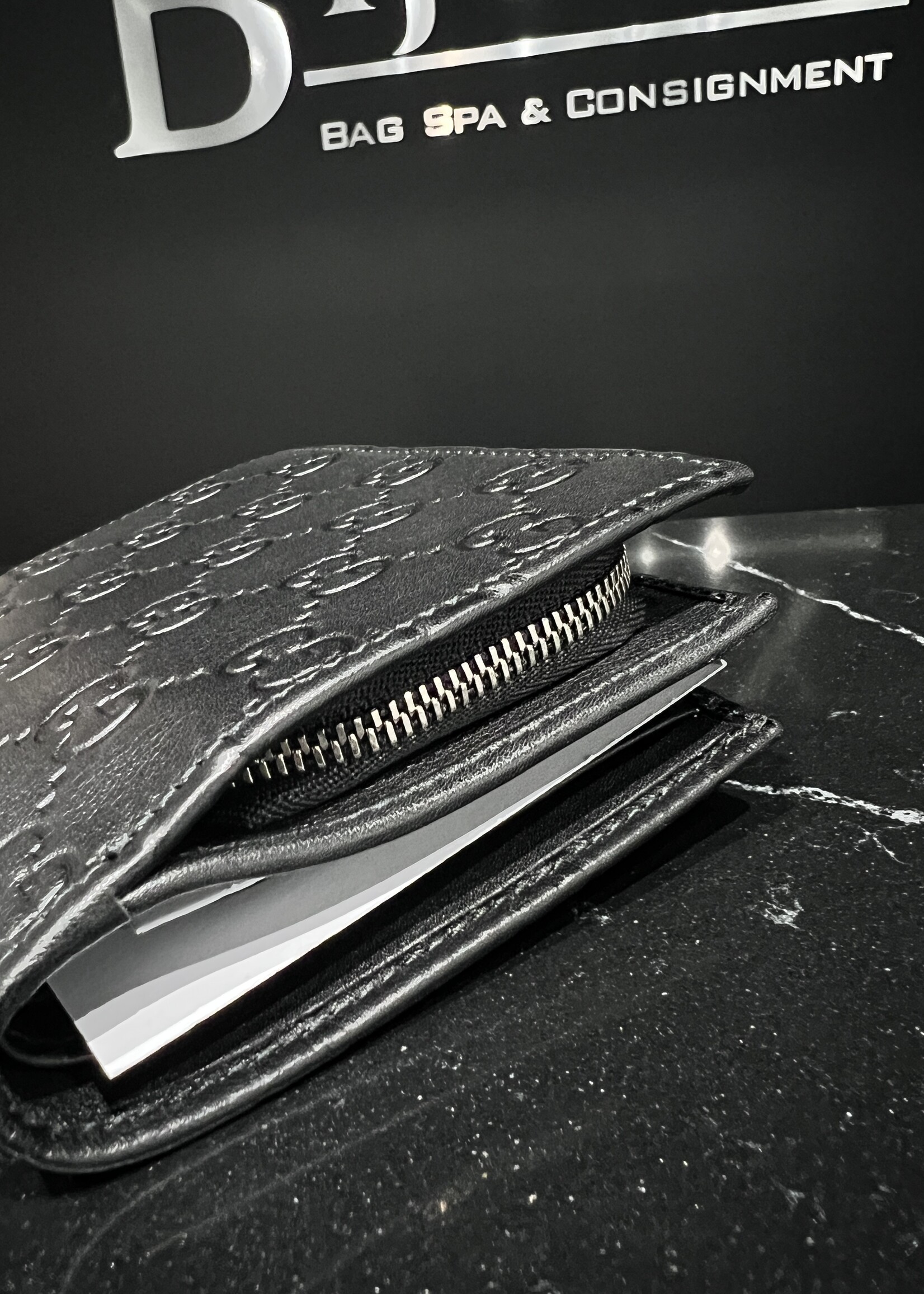 Gucci SOLD- Gucci Guccissima Soft Black Lovely Wallet