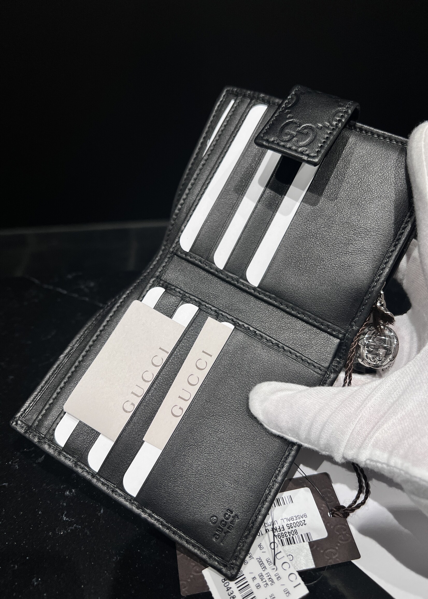 Gucci SOLD- Gucci Guccissima Soft Black Lovely Wallet