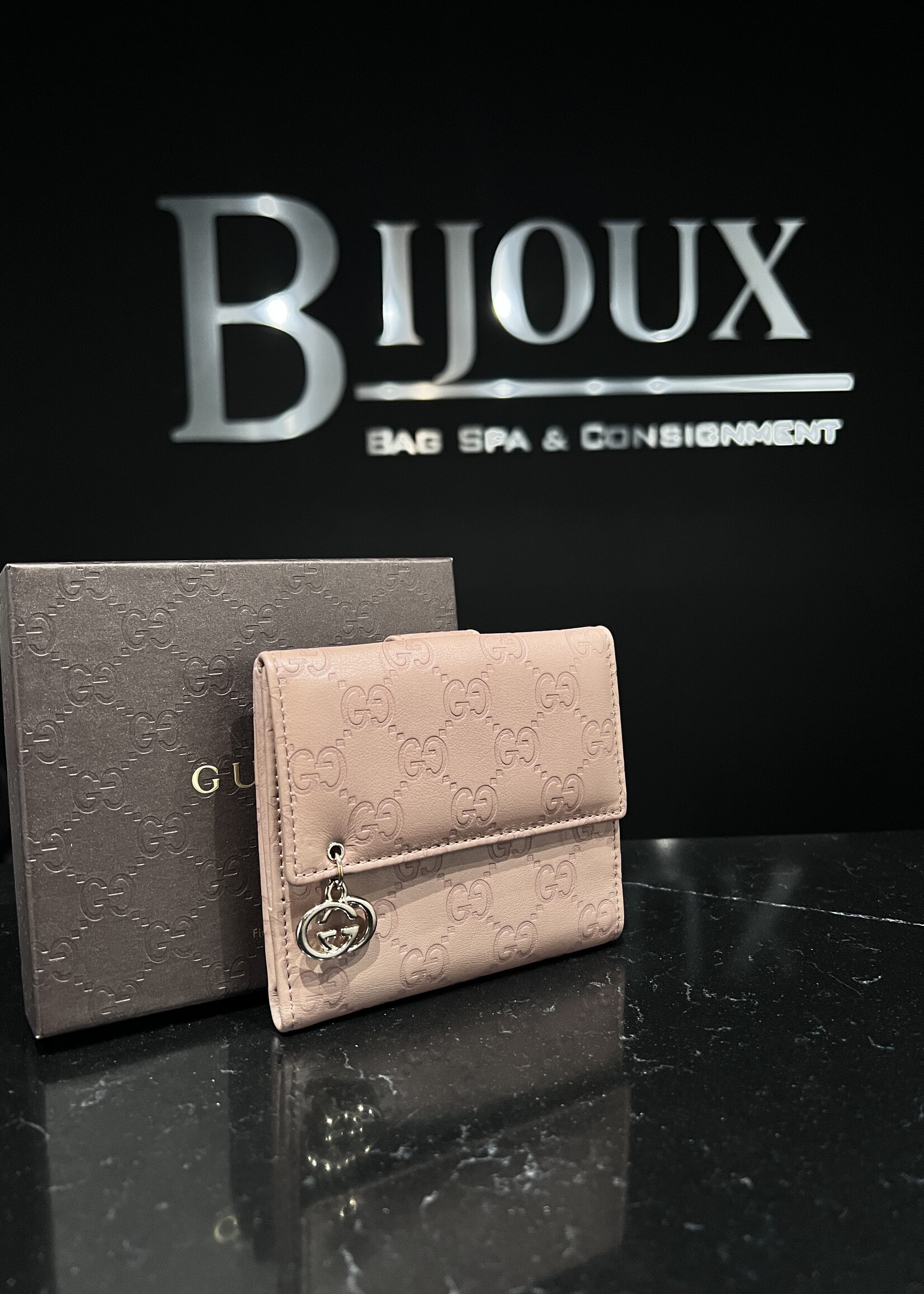 Gucci SOLD- Gucci Bella Wallet