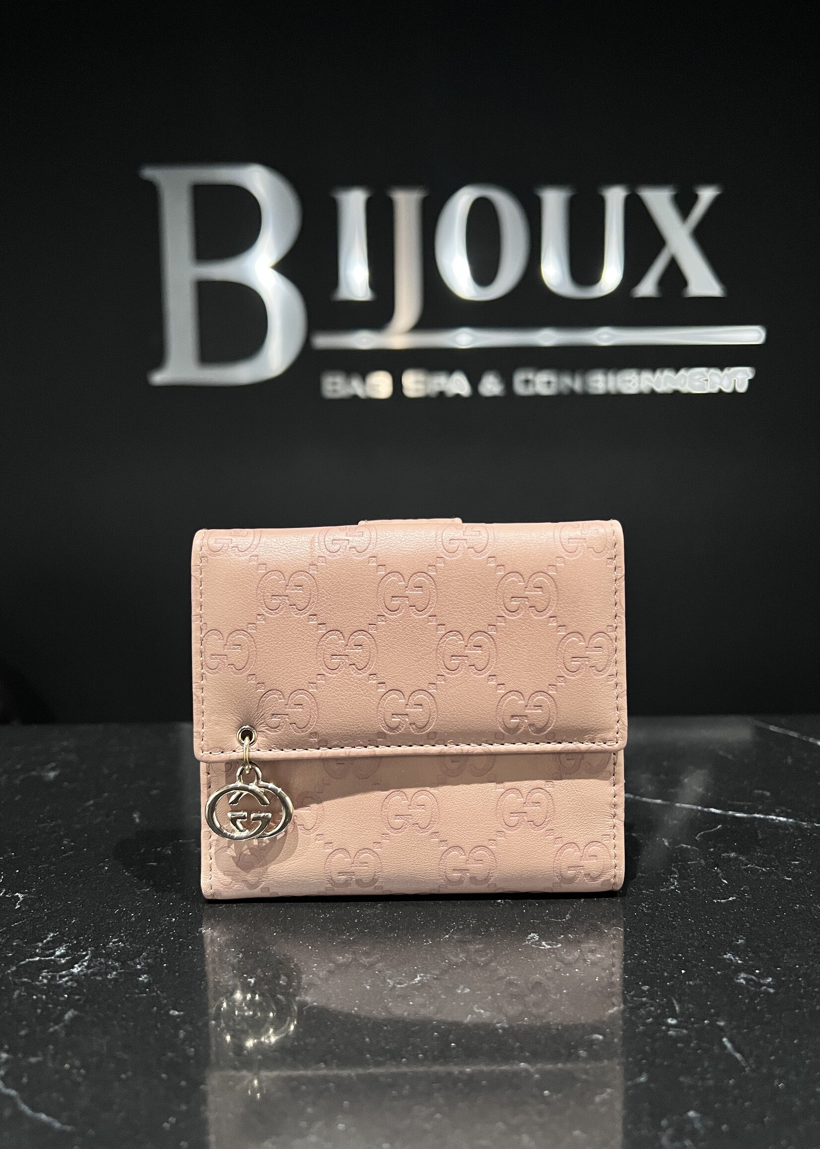 Gucci SOLD- Gucci Bella Wallet