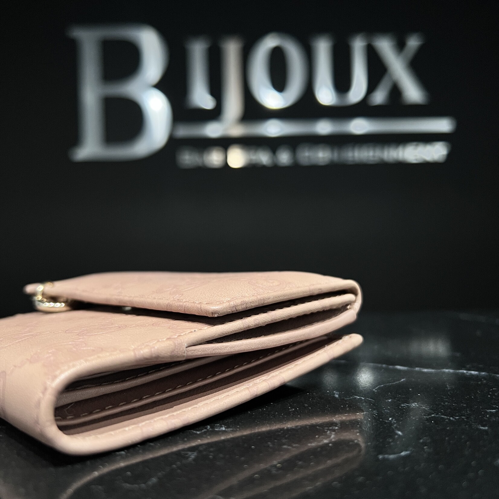 Gucci SOLD- Gucci Bella Wallet