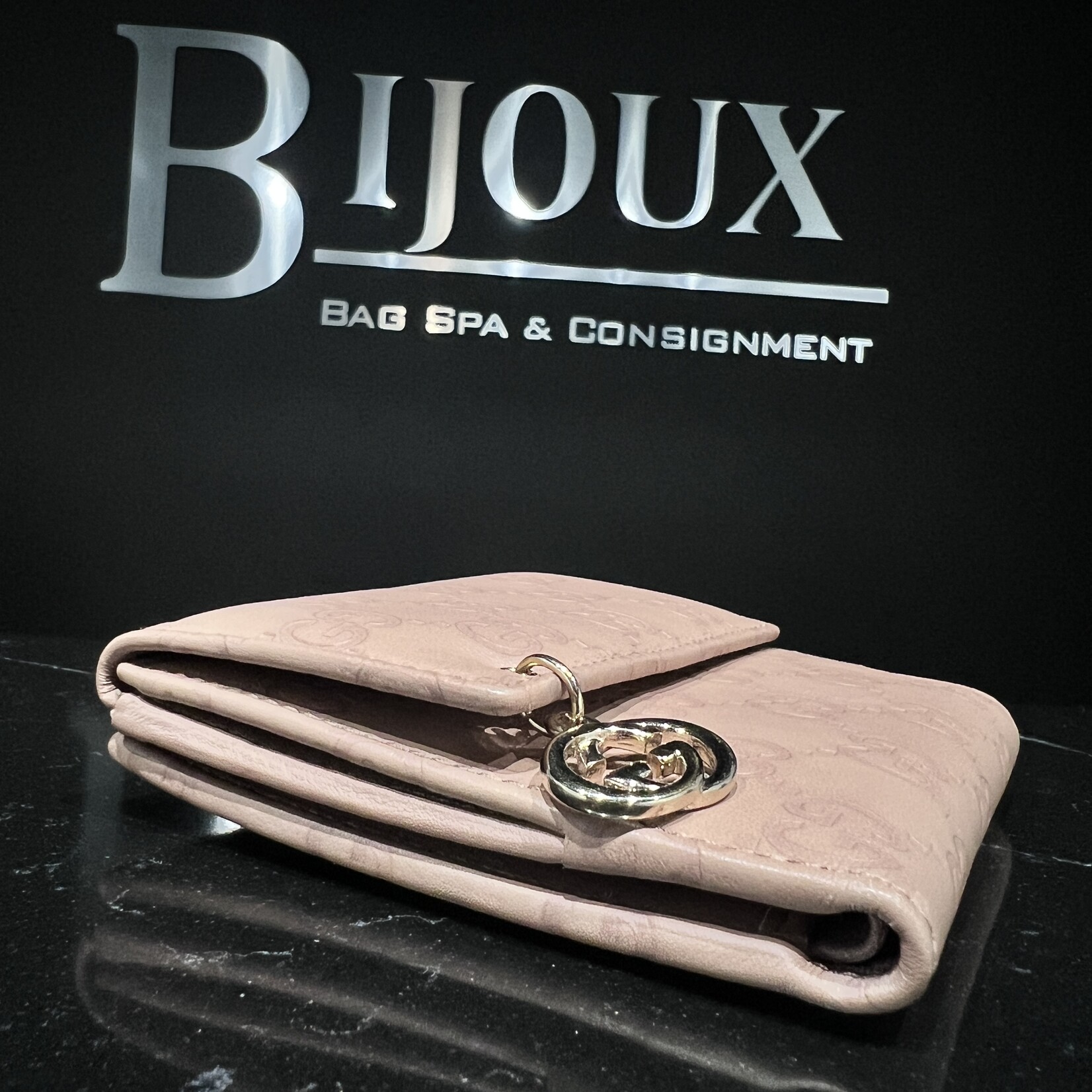Gucci SOLD- Gucci Bella Wallet