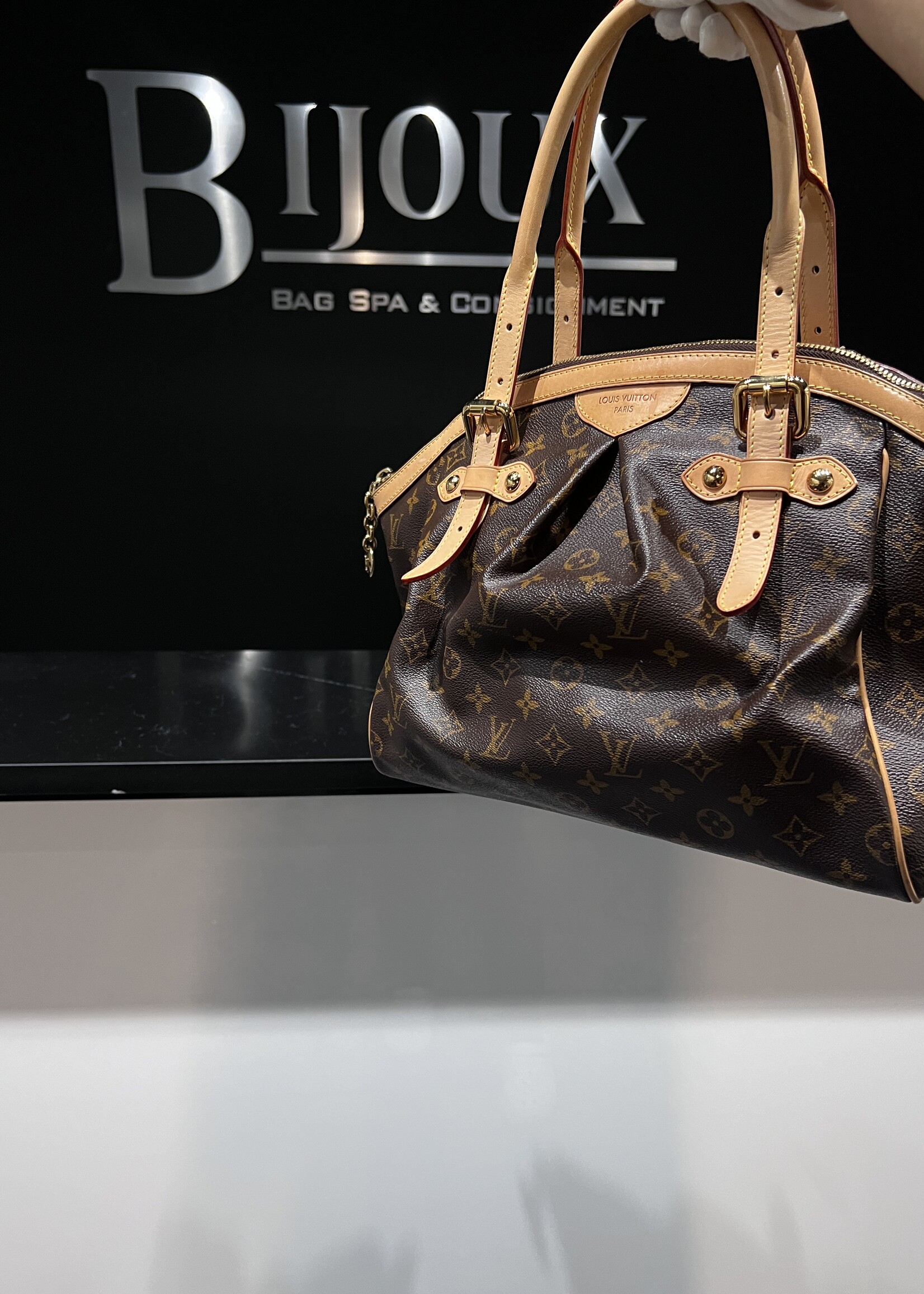 Louis Vuitton SOLD- Louis Vuitton Tivoli