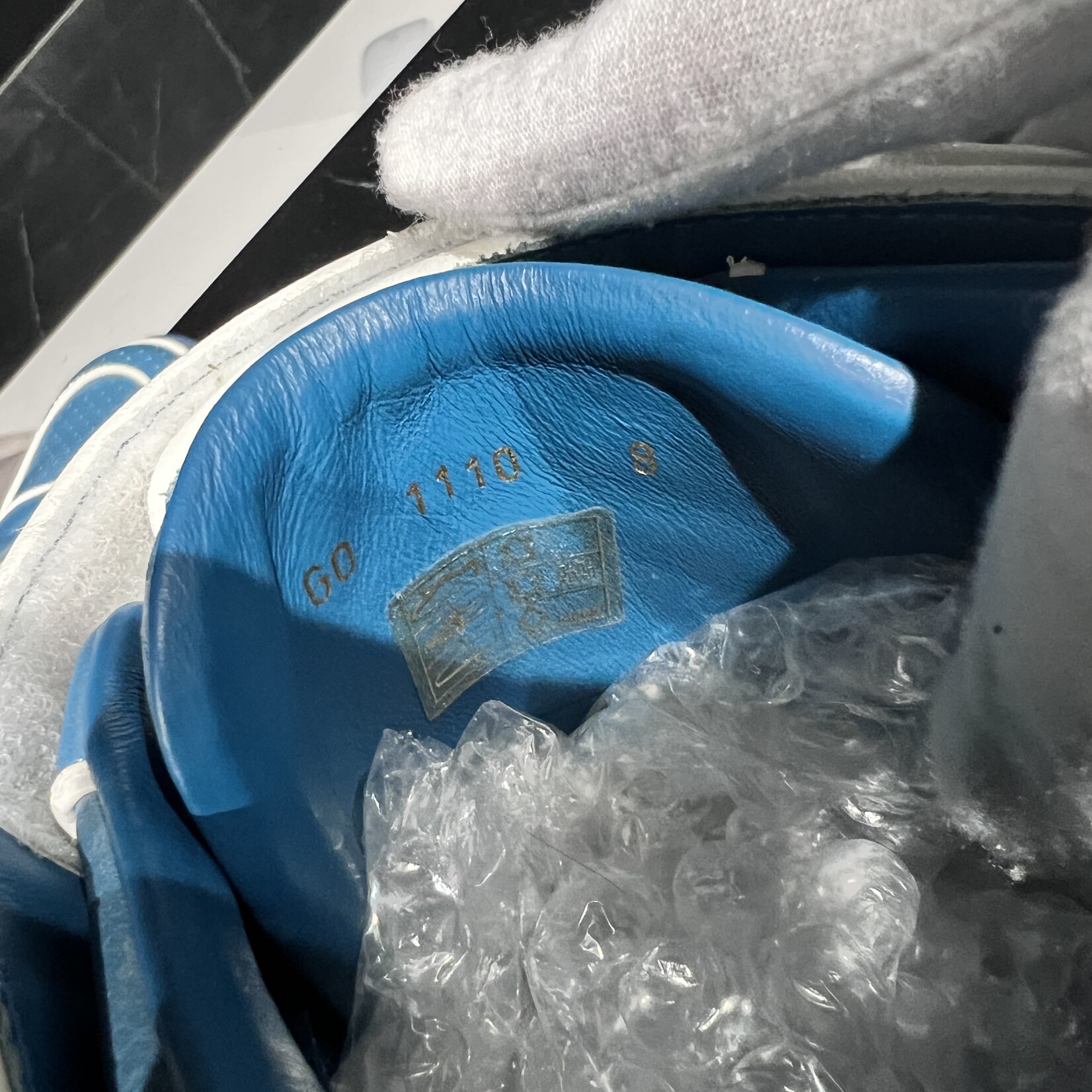 Louis Vuitton Louis Vuitton Acapulco Sneaker 8.5