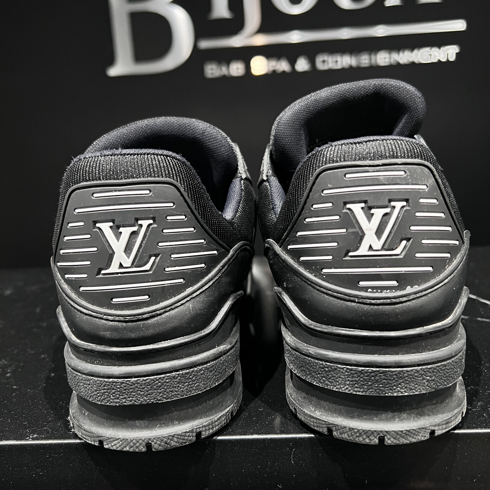 Louis Vuitton SOLD- Louis Vuitton Sneakers 8.5