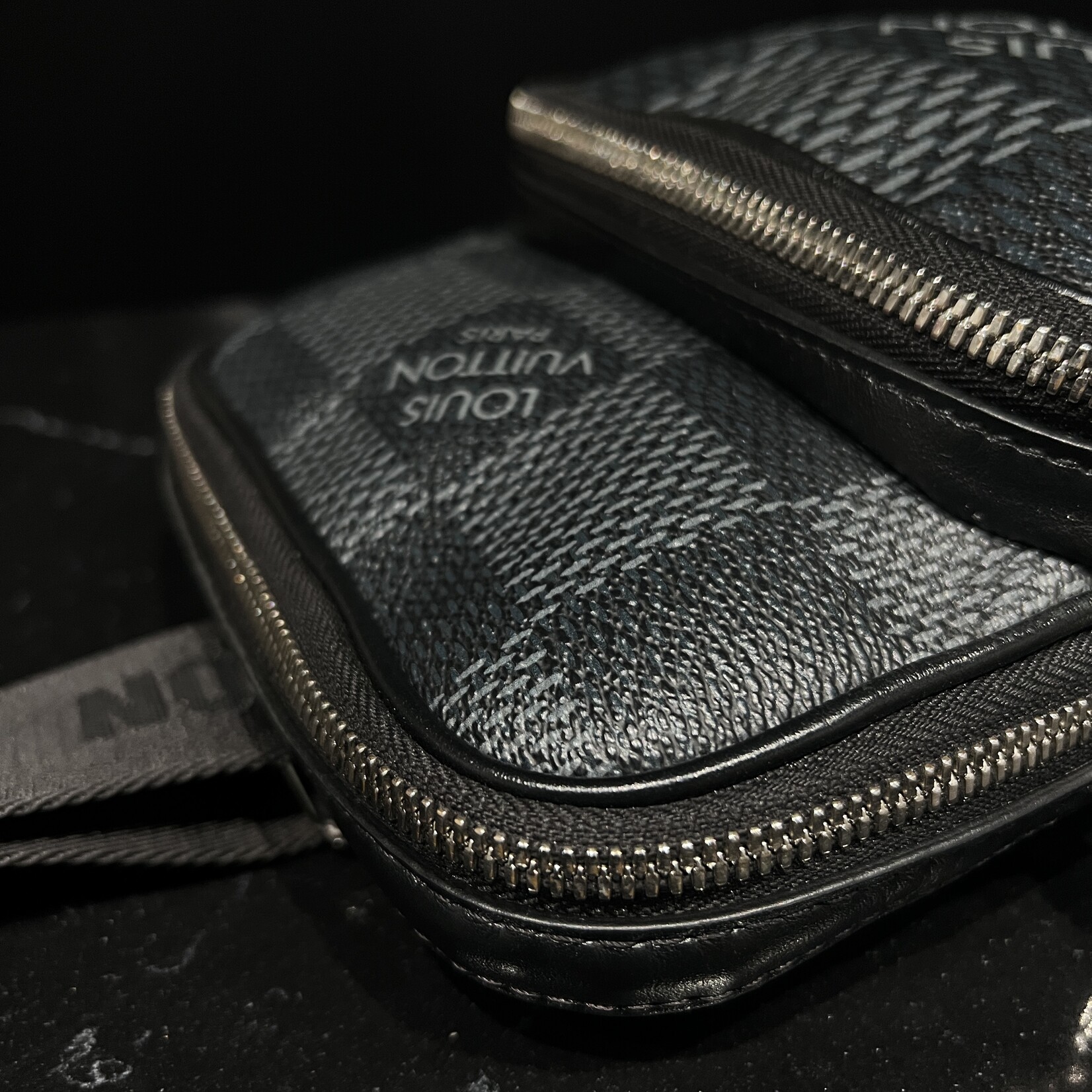 Louis Vuitton SOLD - Louis Vuitton Messenger Damier Graphite