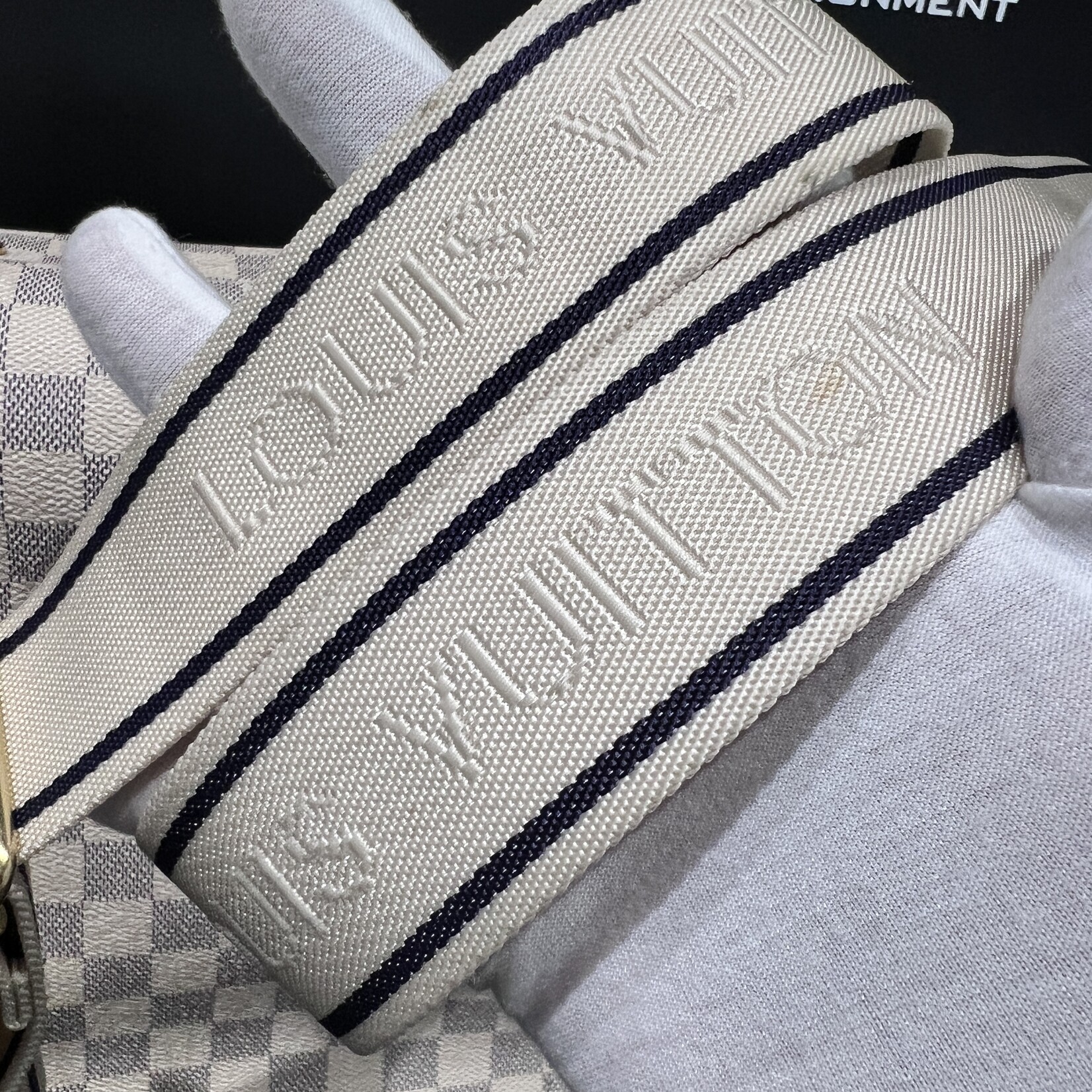 Louis Vuitton SOLD - Louis Vuitton Naviglio Damier Azur Messenger
