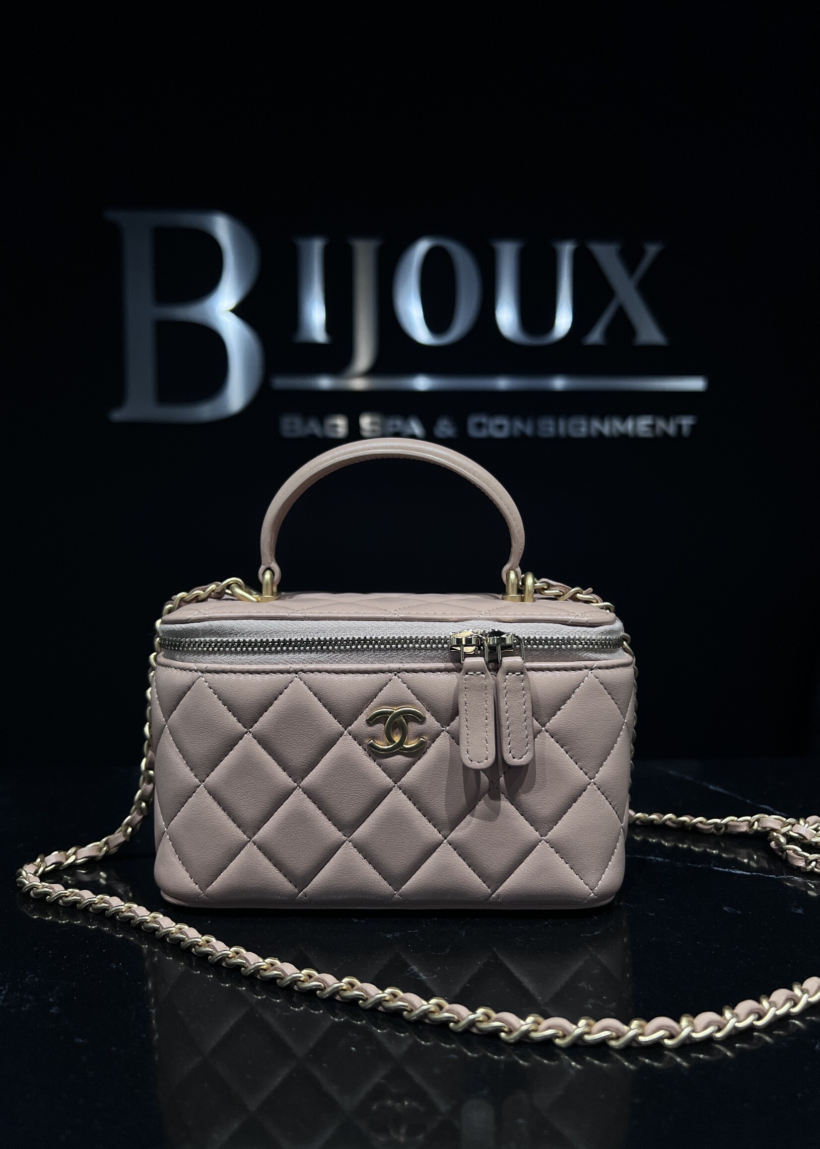 Chanel SOLD - Chanel Mini Vanity