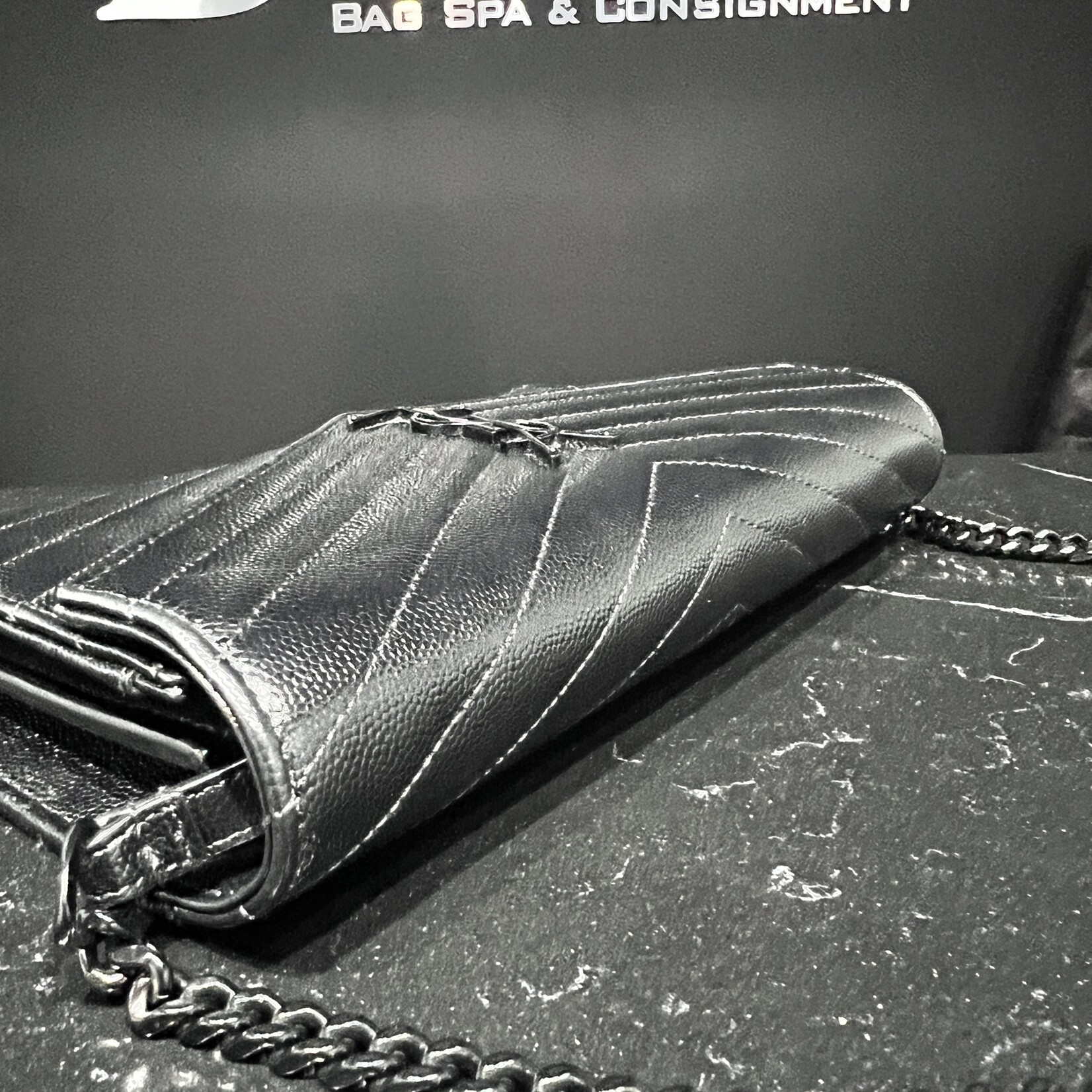 Saint Laurent SOLD- Saint Laurent Wallet On Chain Cassandra