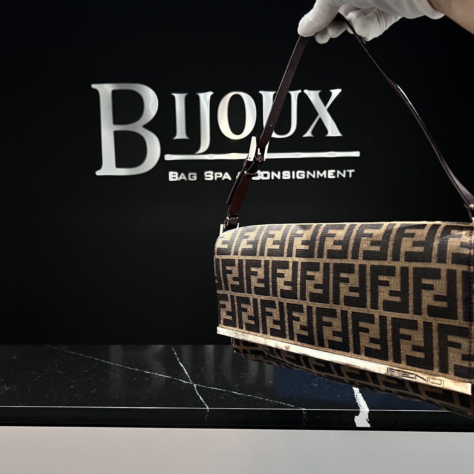 Fendi SOLD - Fendi Mama Baguette