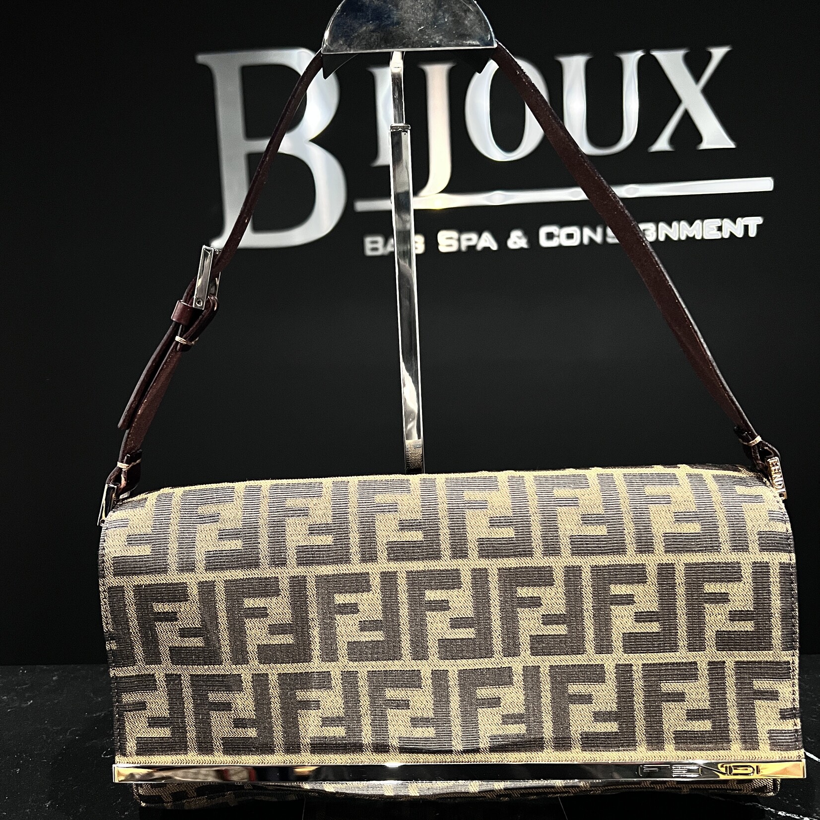 Fendi SOLD - Fendi Mama Baguette