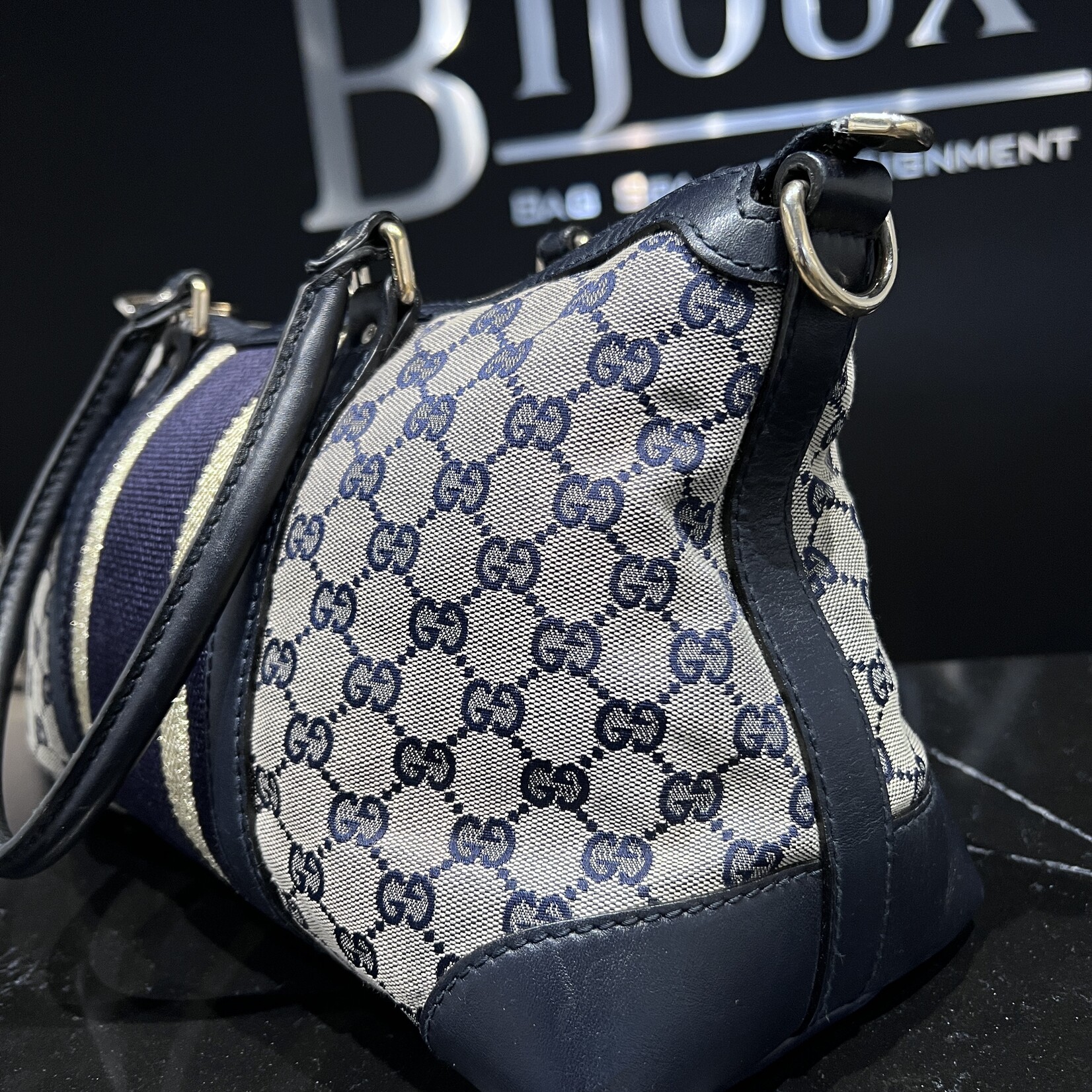 Gucci SOLD - Gucci Weekender Medium Bag