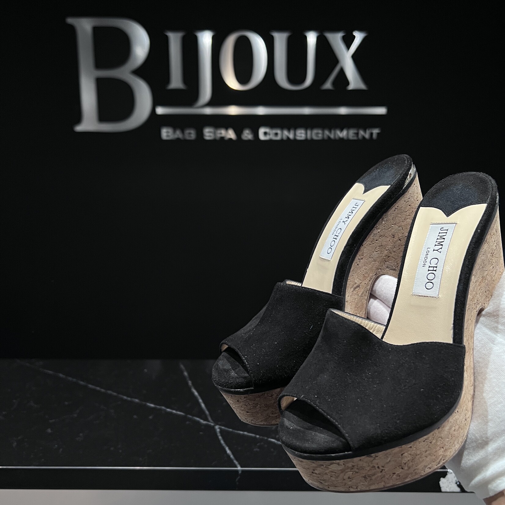 Jimmy Choo Jimmy Choo Suede Heels Black Deerskin - 38