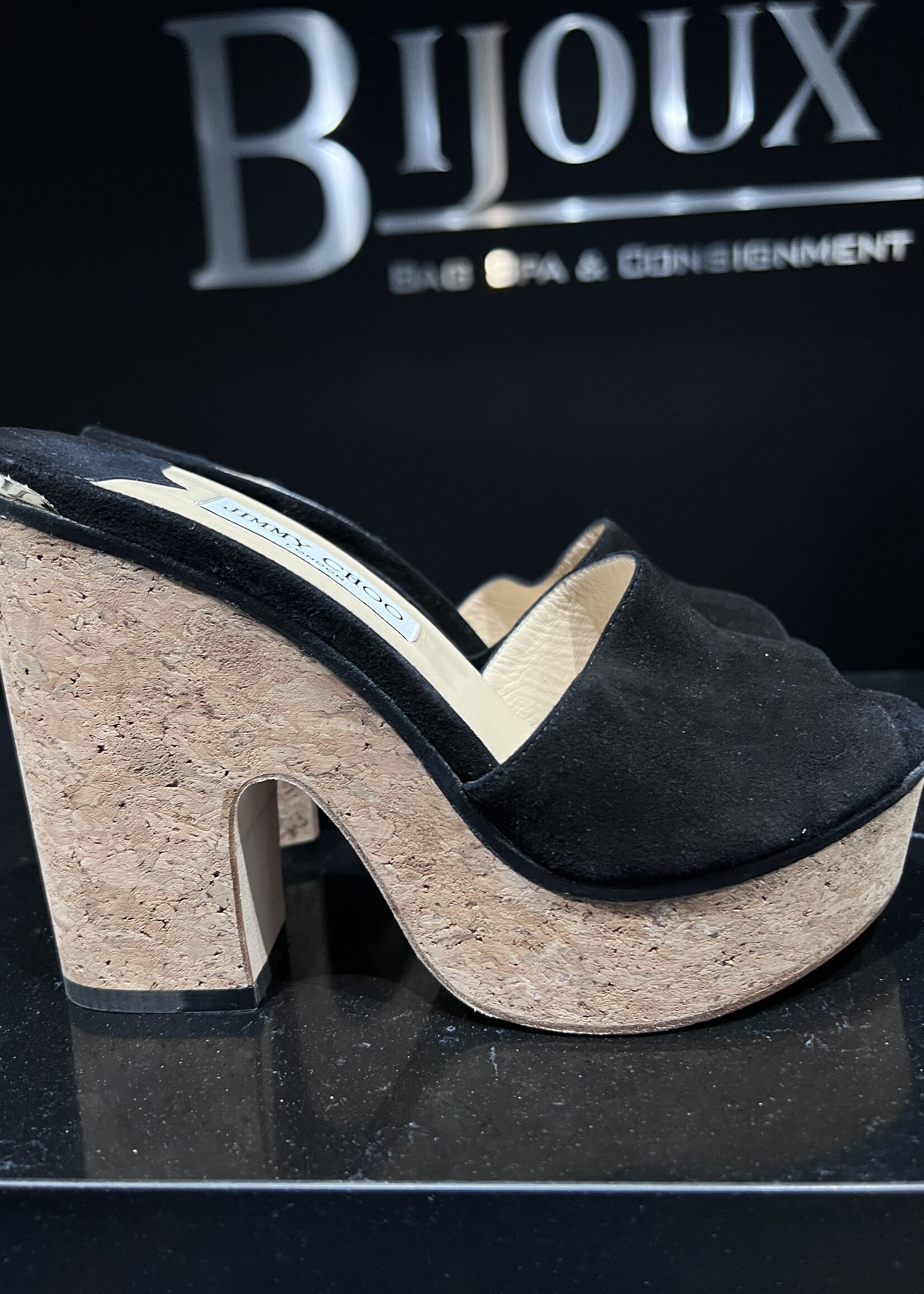 Jimmy Choo Jimmy Choo Suede Heels Black Deerskin - 38