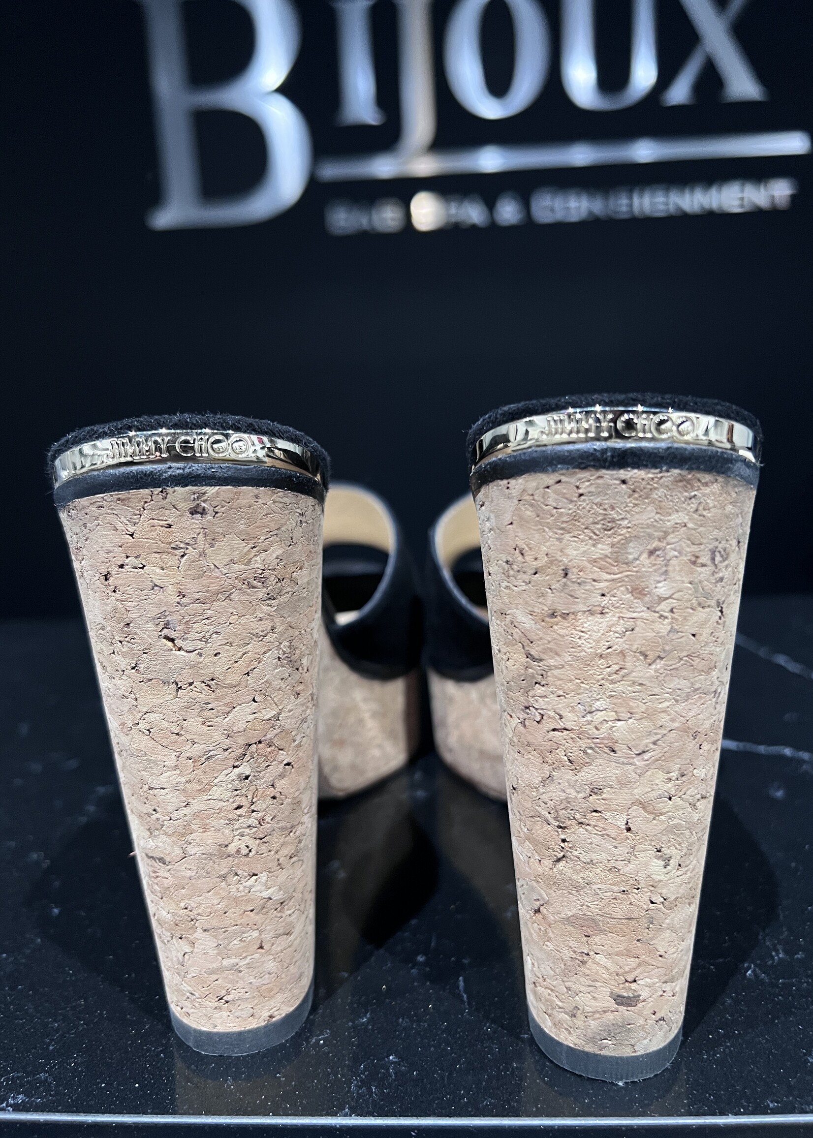 Jimmy Choo Jimmy Choo Suede Heels Black Deerskin - 38