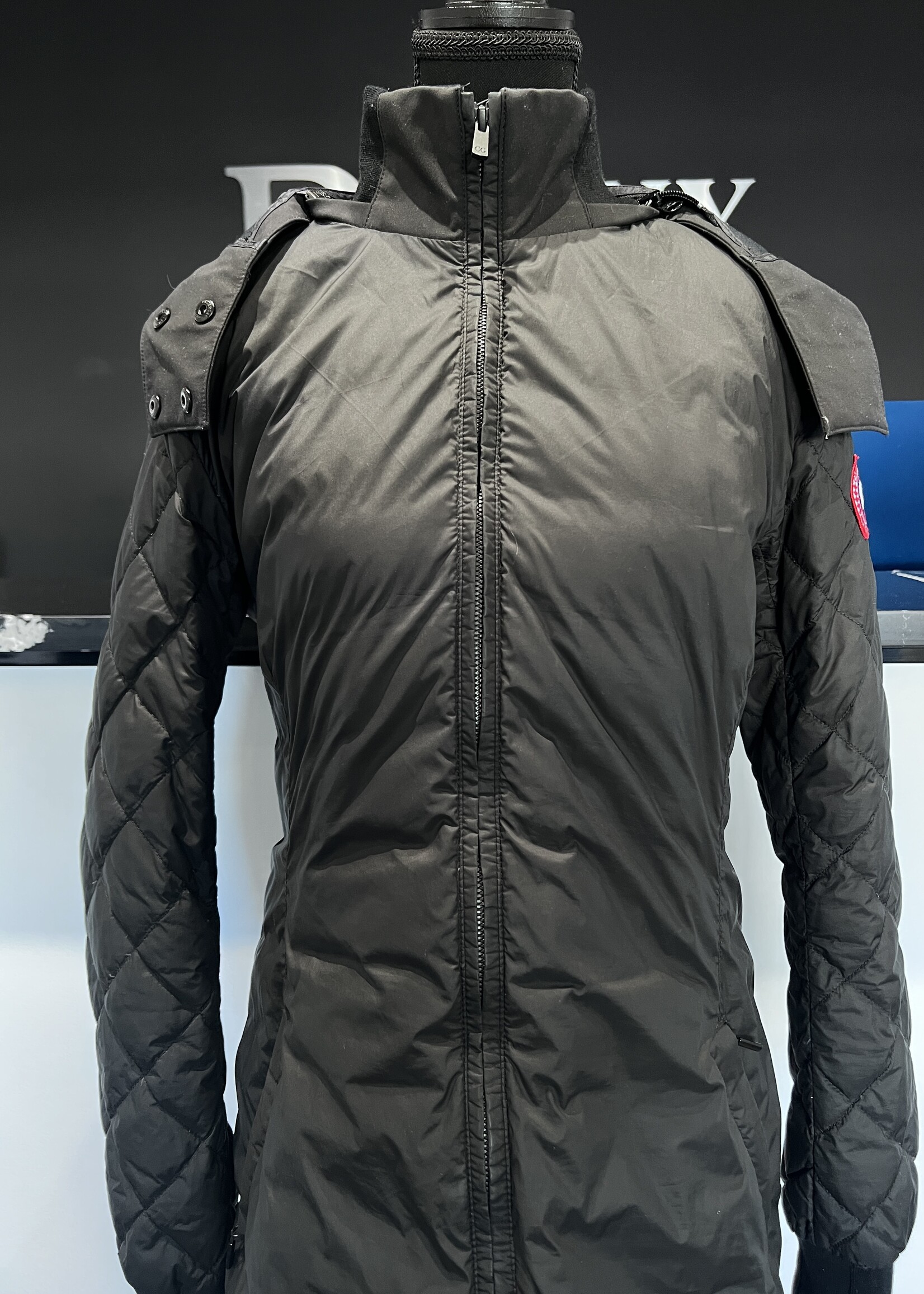 SOLD - Canada Goose Stellarton Jacket
