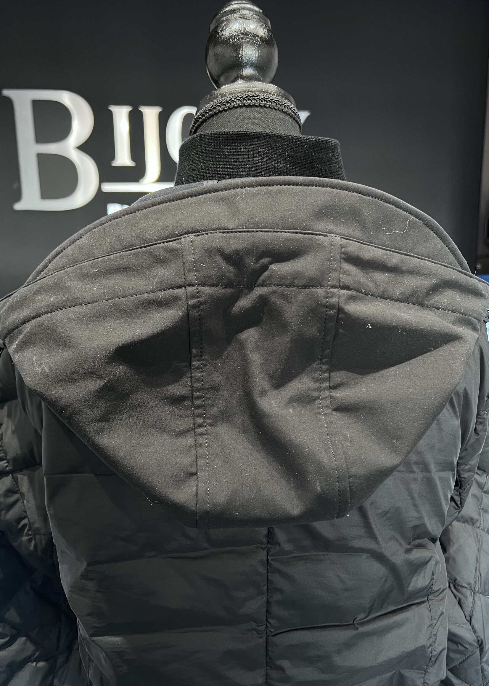 SOLD - Canada Goose Stellarton Jacket